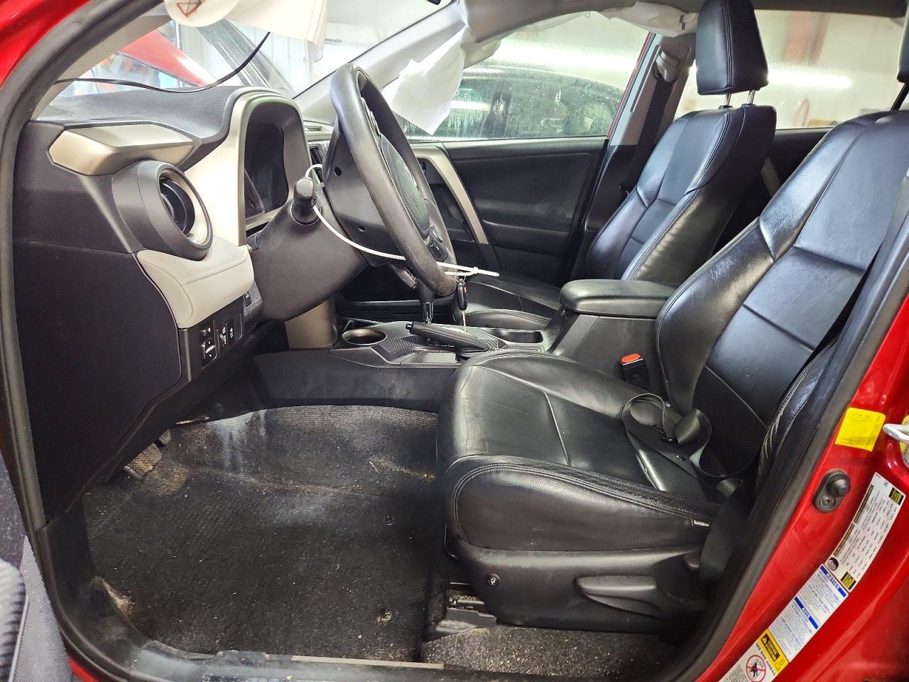 2015 Toyota Rav4 Xle Red vin: 2T3RFREVXFW268606