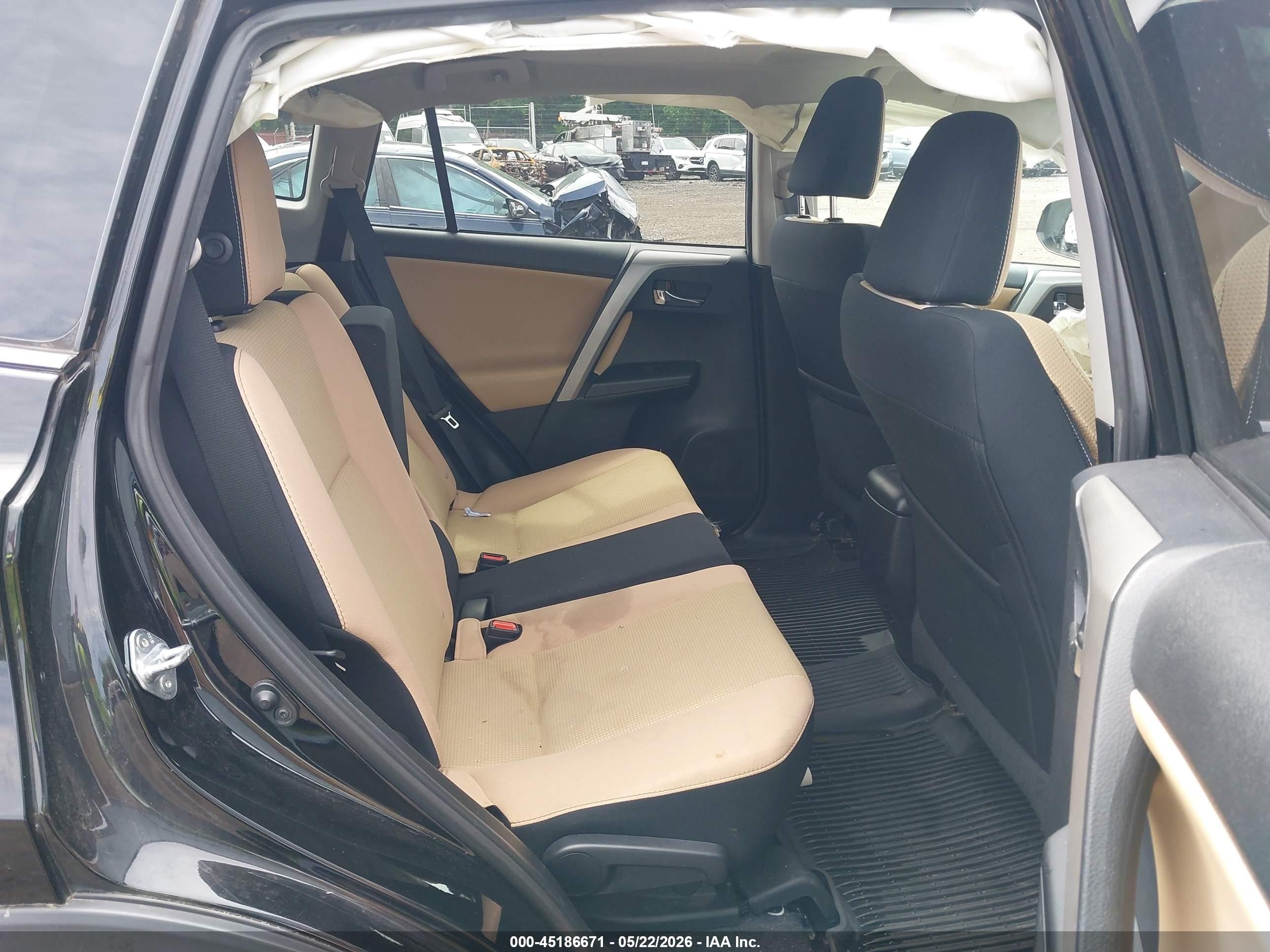 2016 Toyota Rav4 Xle Черный vin: 2T3RFREVXGW461002