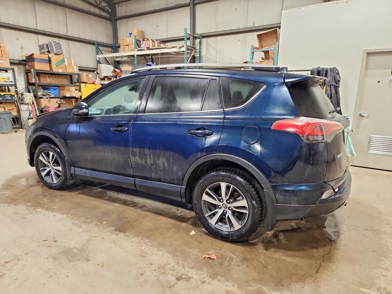 2017 Toyota Rav4 Xle Синий vin: 2T3RFREVXHW567077