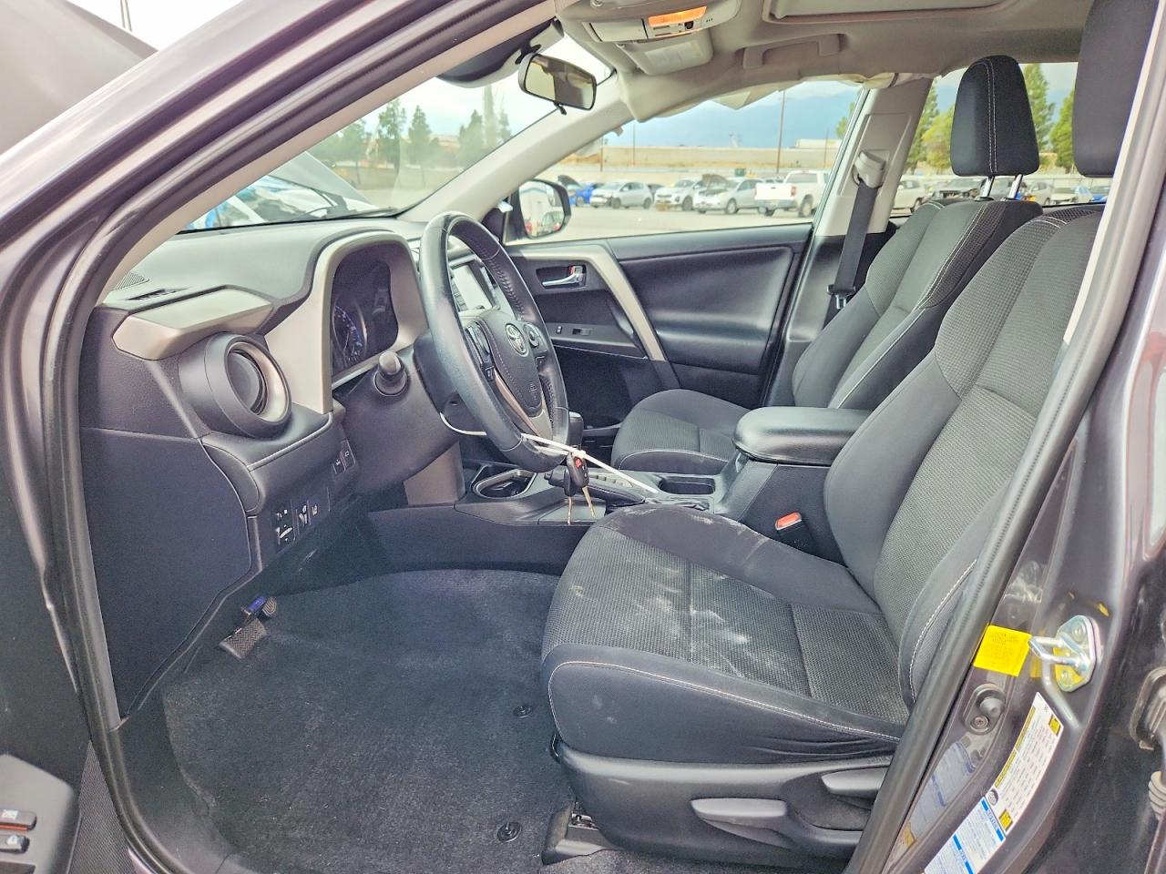 2017 Toyota Rav4 Xle Gray vin: 2T3RFREVXHW570514