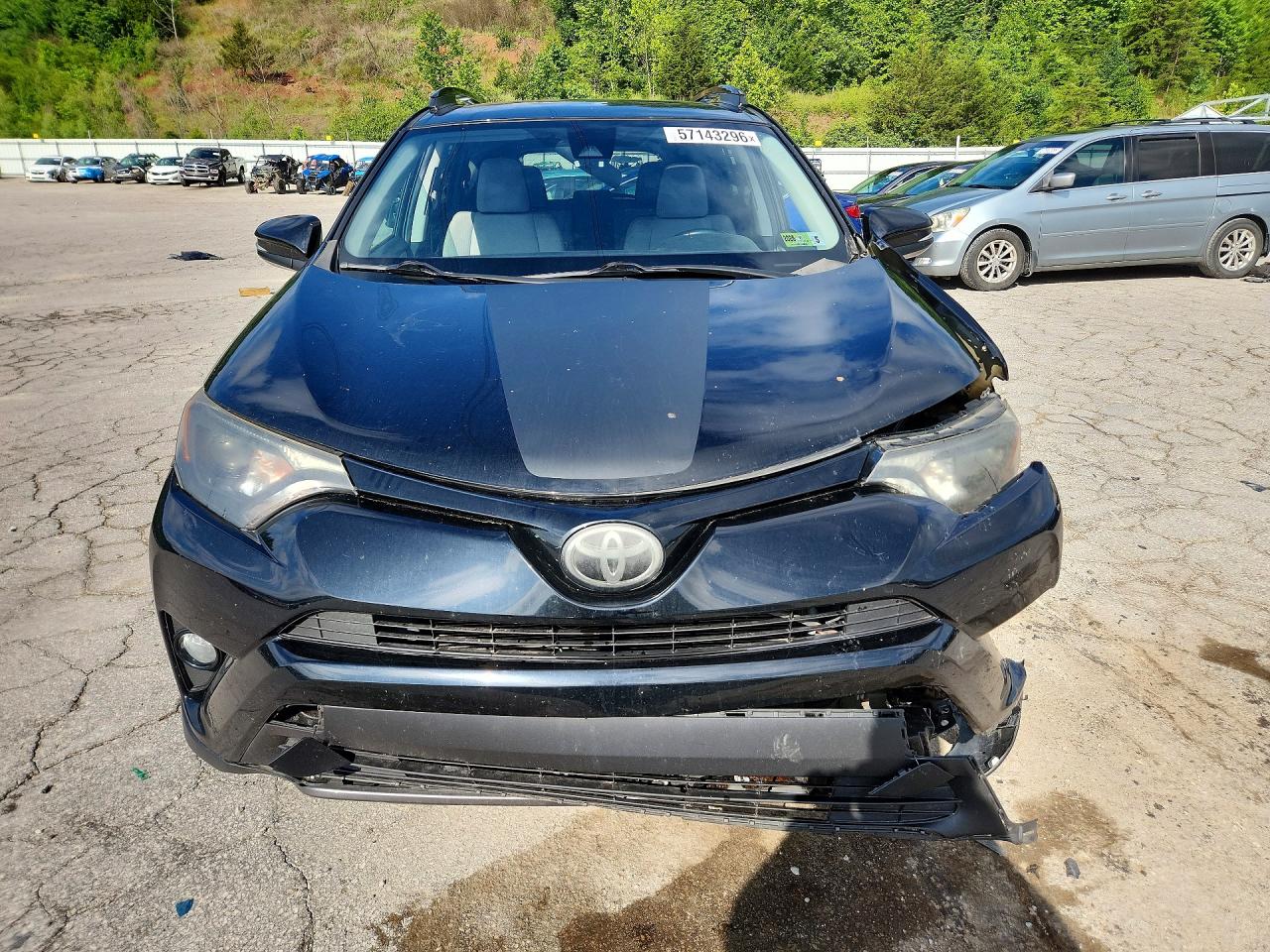 2018 Toyota Rav4 Adventure Черный vin: 2T3RFREVXJW747827