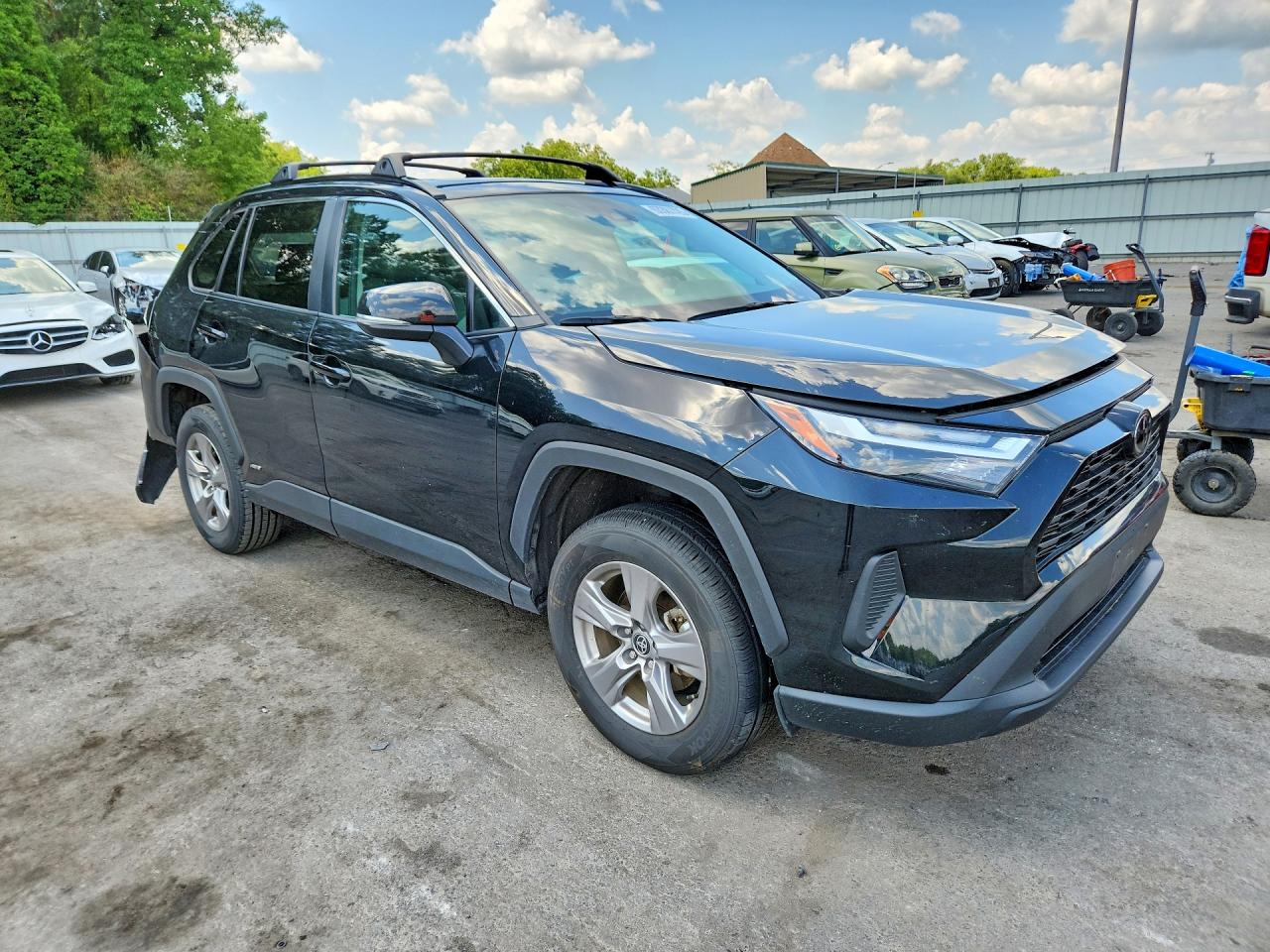 2025 Toyota Rav4 Hybrid Xle Black vin: 2T3RWRFV0SW261074