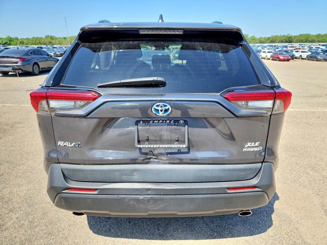 2024 Toyota Rav4 Hybrid Xle Charcoal vin: 2T3RWRFV3RW210906