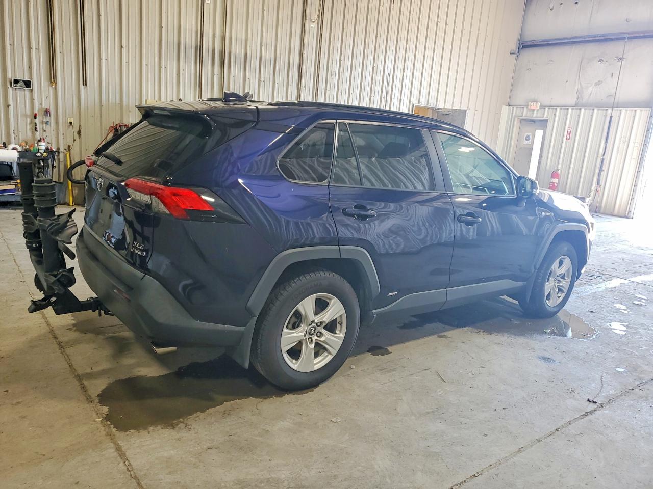 2019 Toyota Rav4 Hybrid Xle Blue vin: 2T3RWRFV4KW025835