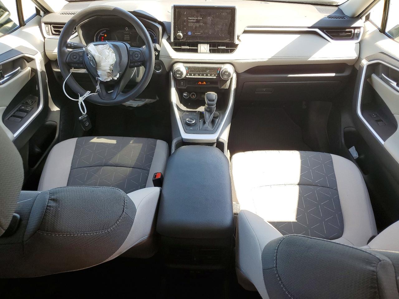 2024 Toyota Rav4 Hybrid Xle White vin: 2T3RWRFV9RW188913