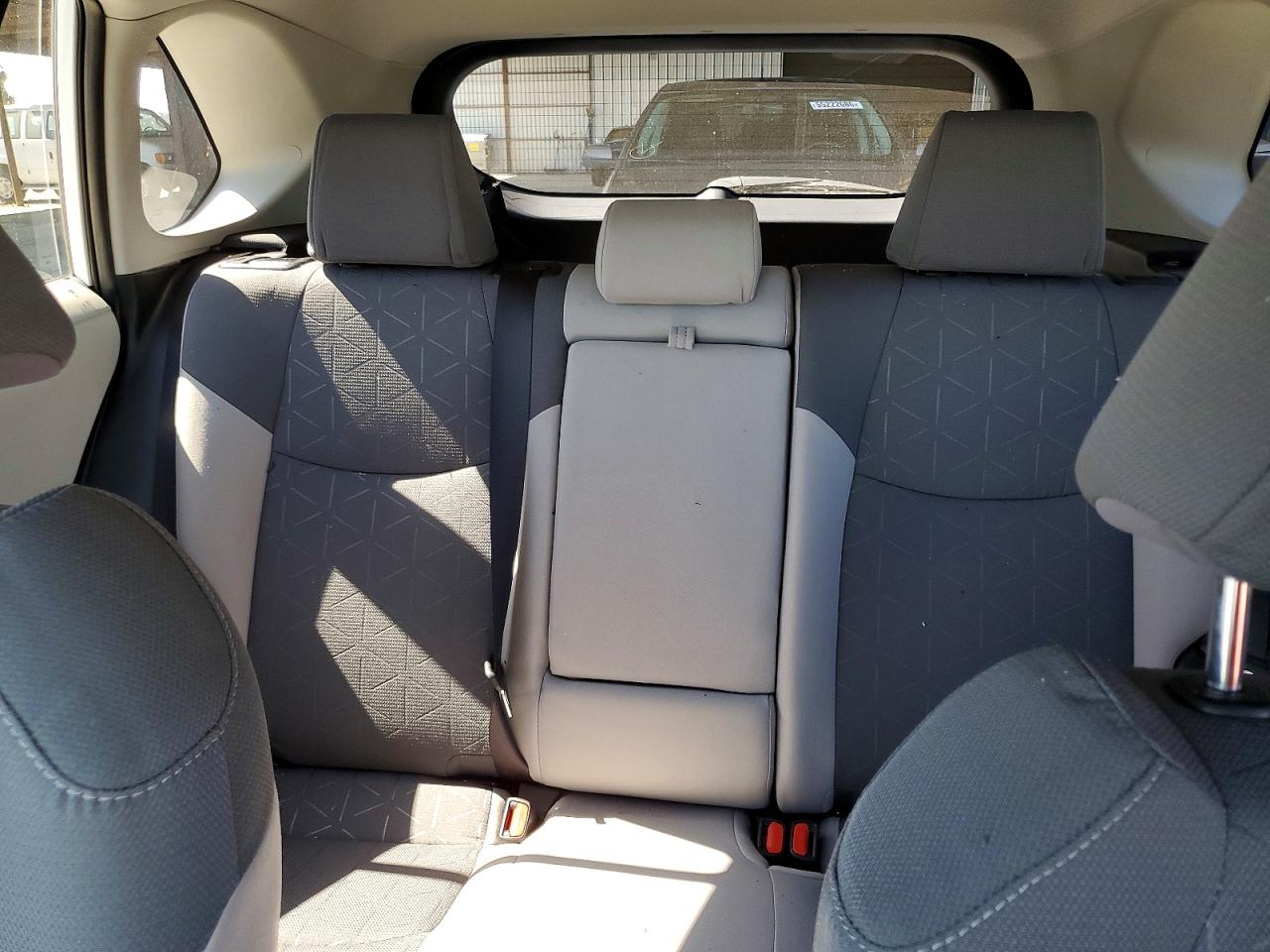 2024 Toyota Rav4 Hybrid Xle White vin: 2T3RWRFV9RW188913