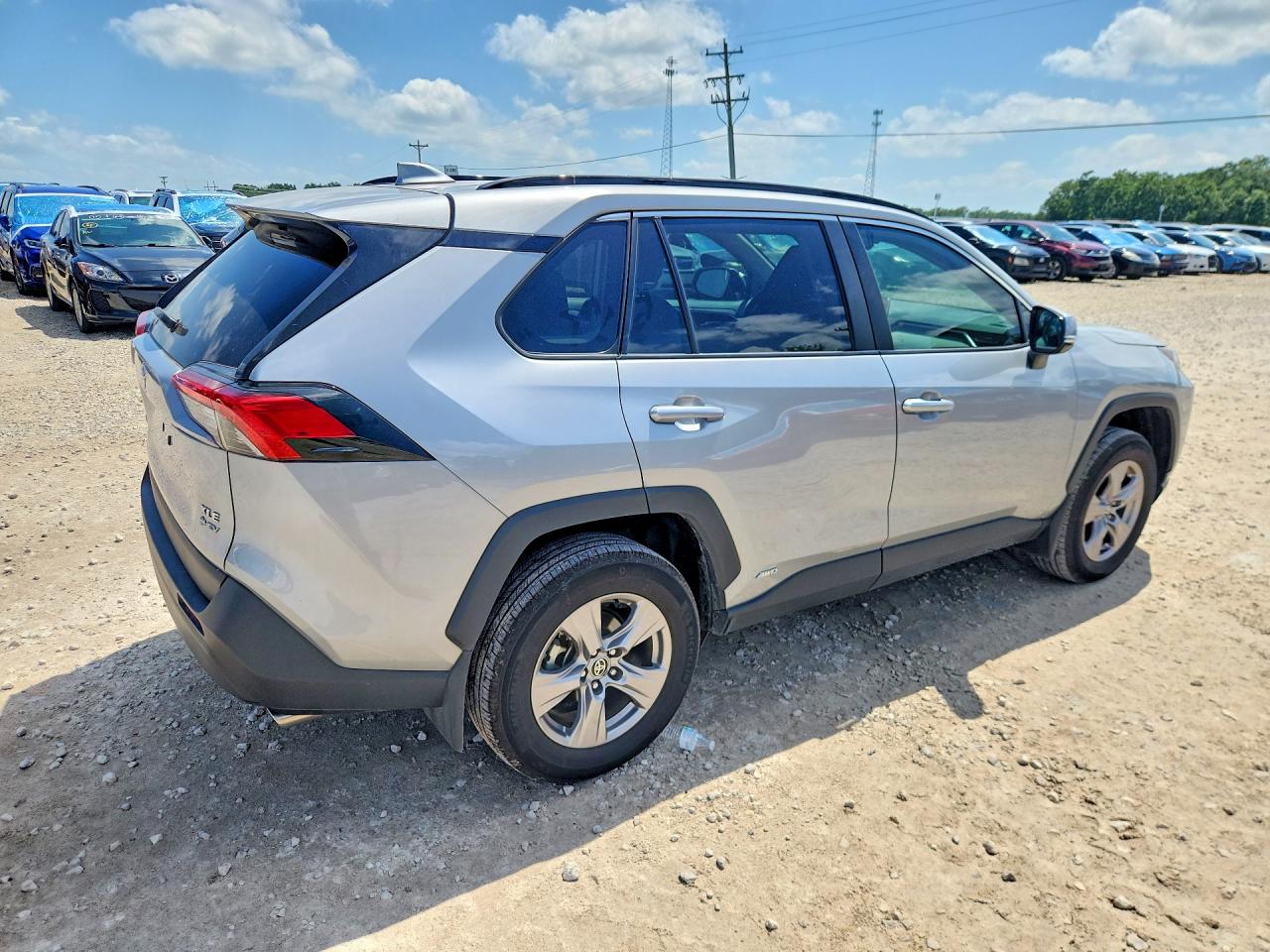 2025 Toyota Rav4 Hybrid Xle Silver vin: 2T3RWRFV9SW253992
