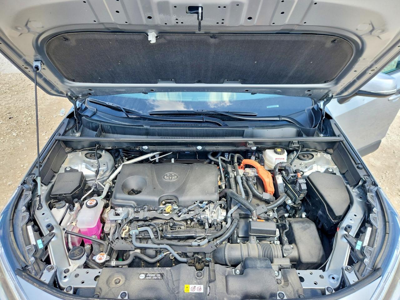 2025 Toyota Rav4 Hybrid Xle Silver vin: 2T3RWRFV9SW253992