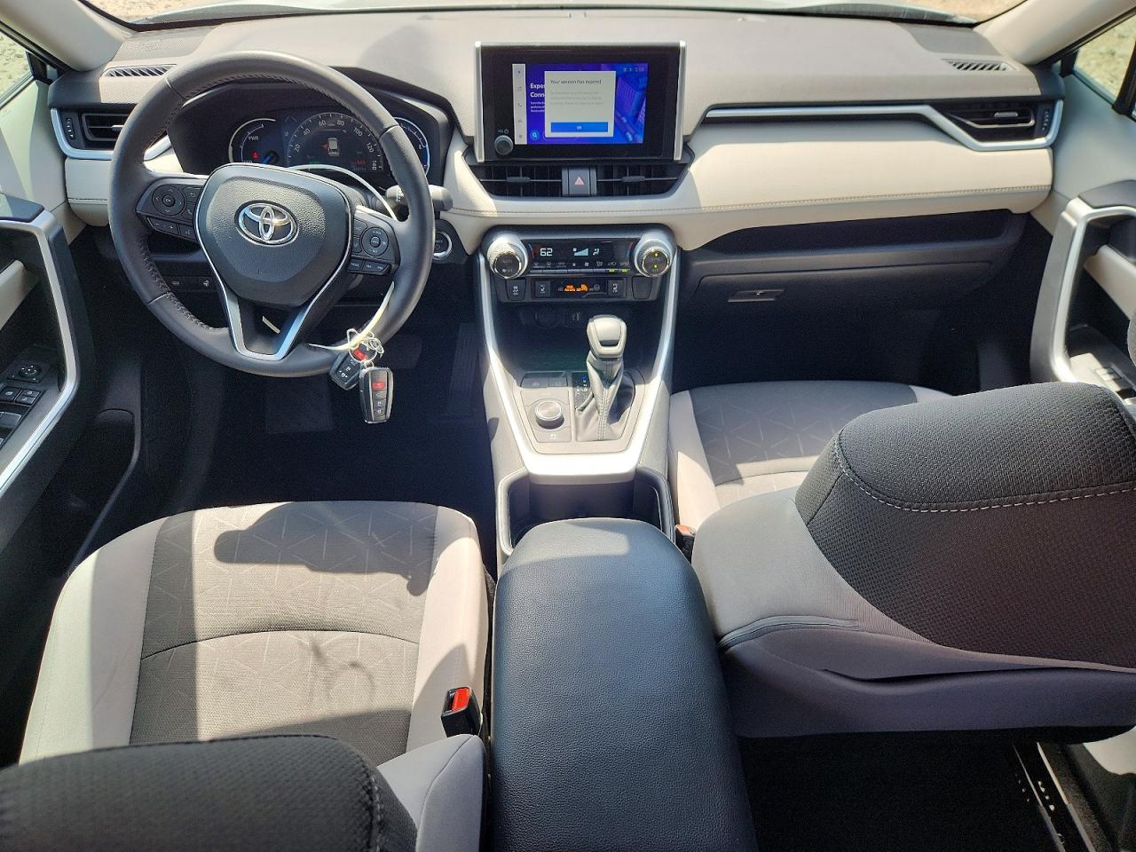 2025 Toyota Rav4 Hybrid Xle Silver vin: 2T3RWRFV9SW253992