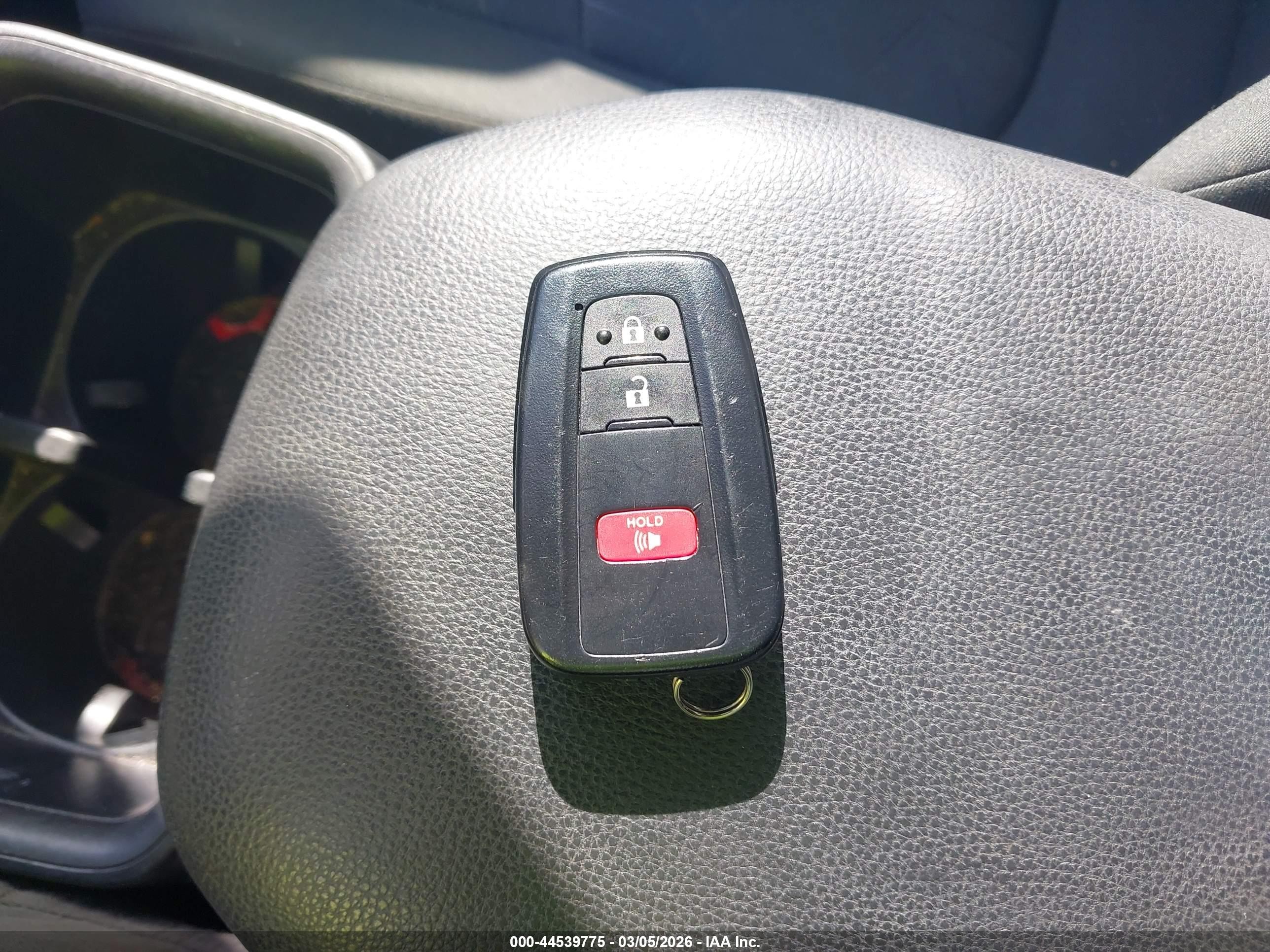 2022 Toyota Rav4 Xle Красный vin: 2T3W1RFV0NW192666