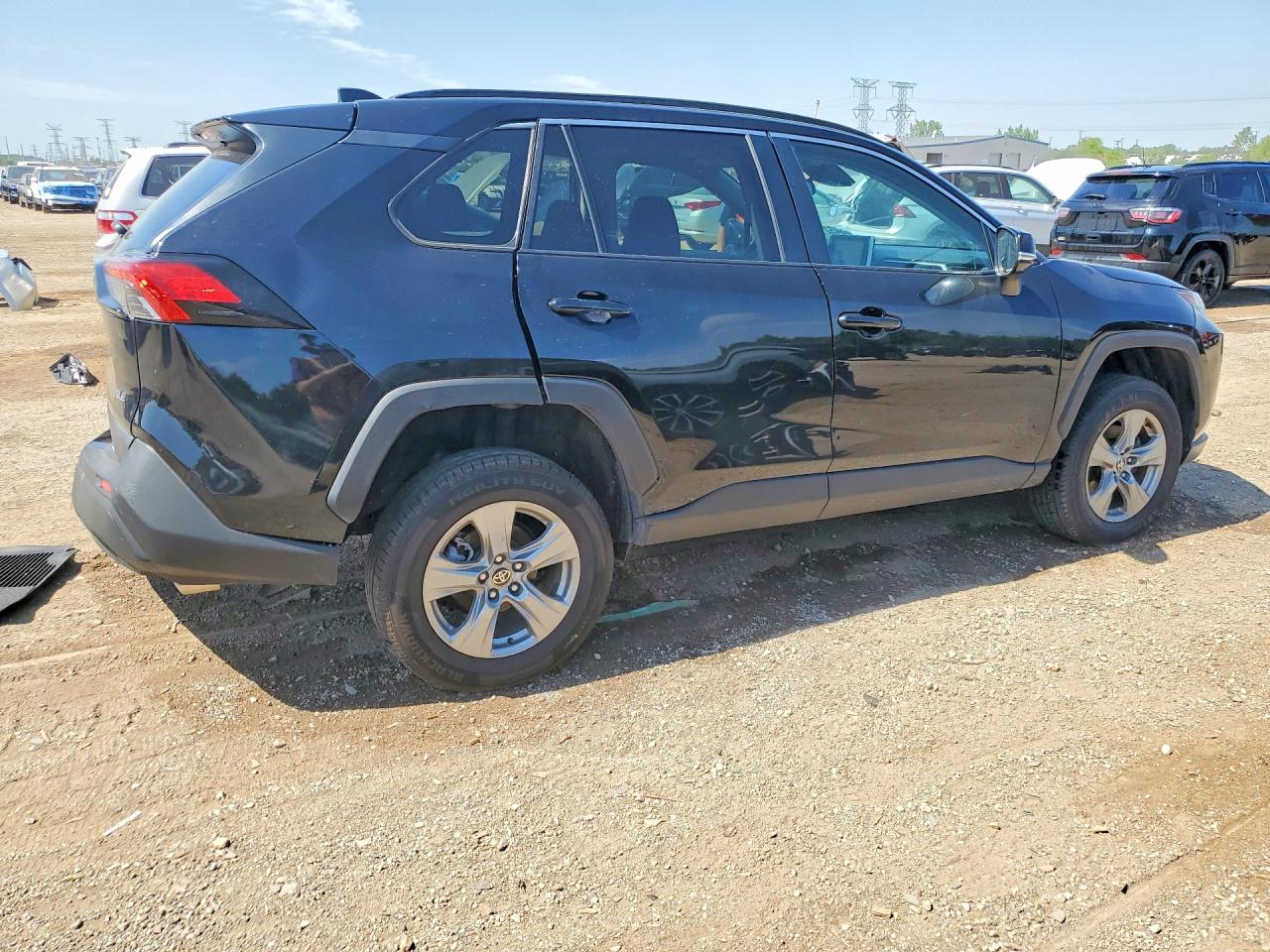2023 Toyota Rav4 Xle Black vin: 2T3W1RFV0PW272066