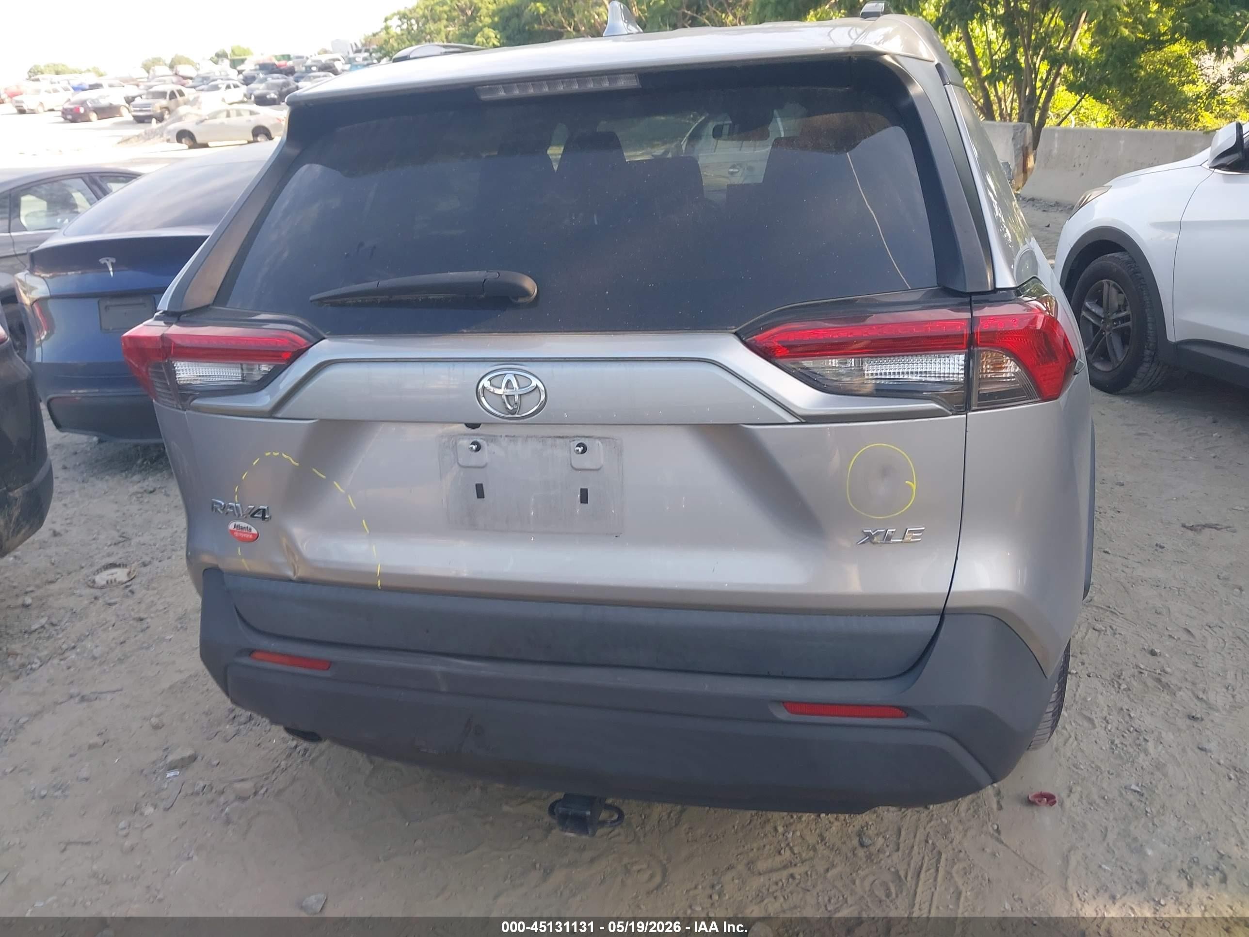 2021 Toyota Rav4 Xle Silver vin: 2T3W1RFV1MC163838