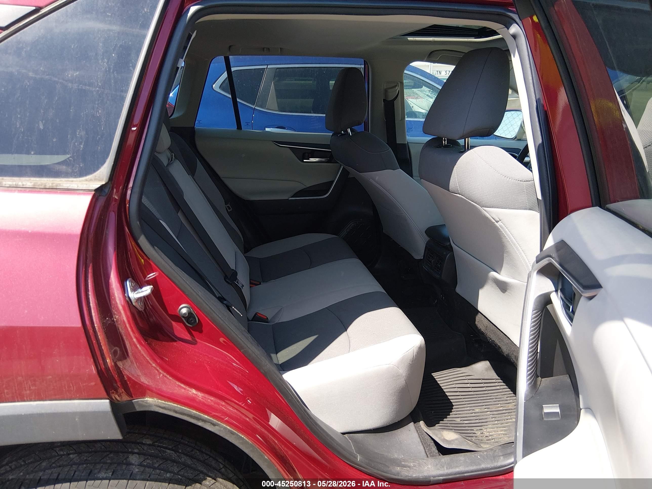 2021 Toyota Rav4 Xle Бордовый vin: 2T3W1RFV1MW127663