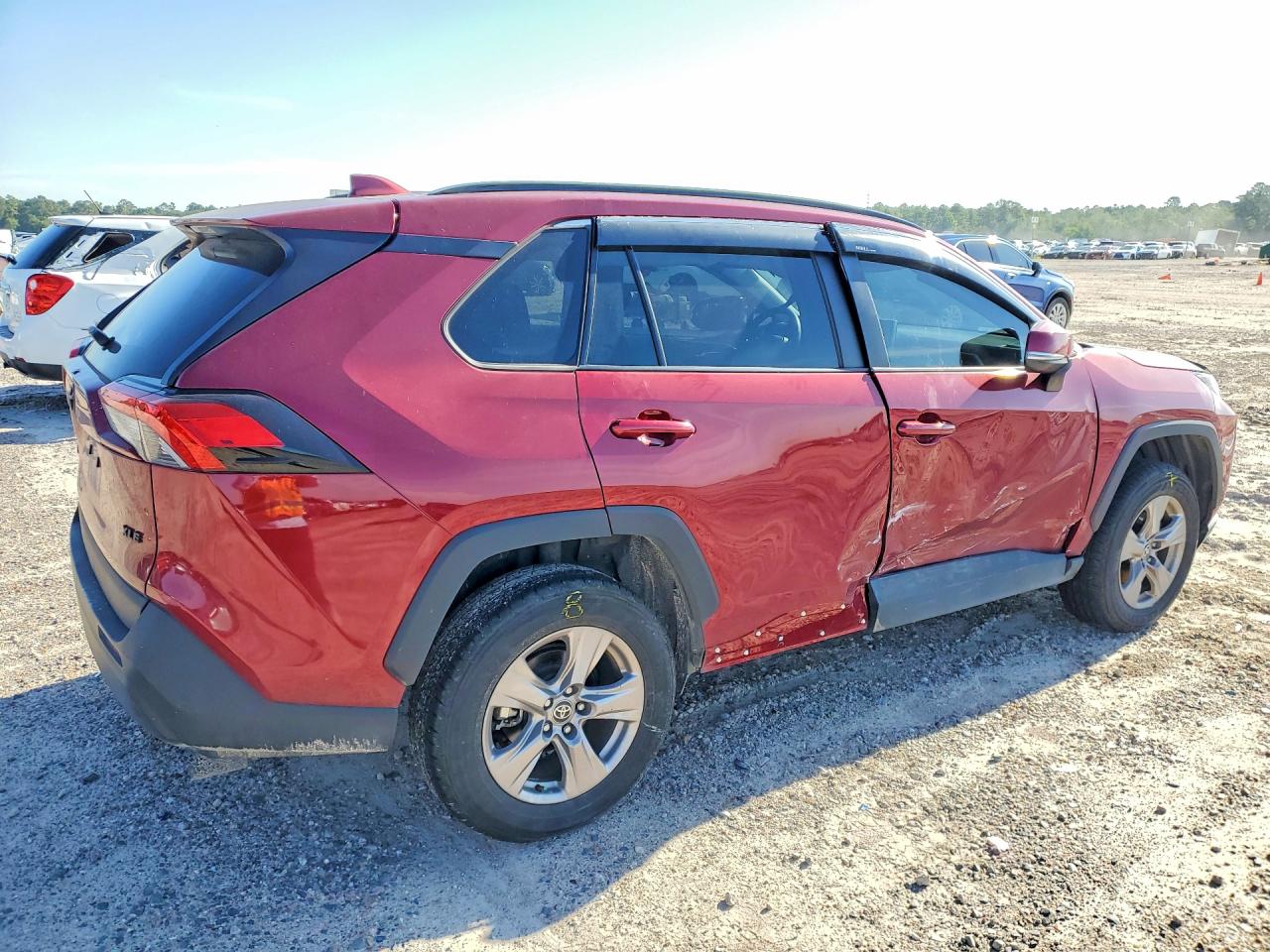 2024 Toyota Rav4 Xle Burgundy vin: 2T3W1RFV1RW362961