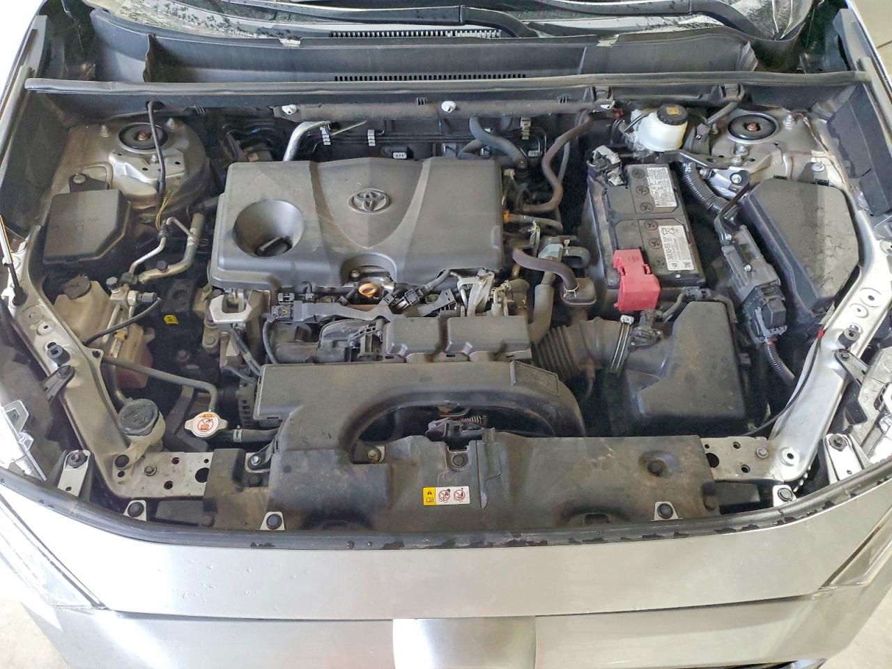 2020 Toyota Rav4 Xle Silver vin: 2T3W1RFV2LC066386