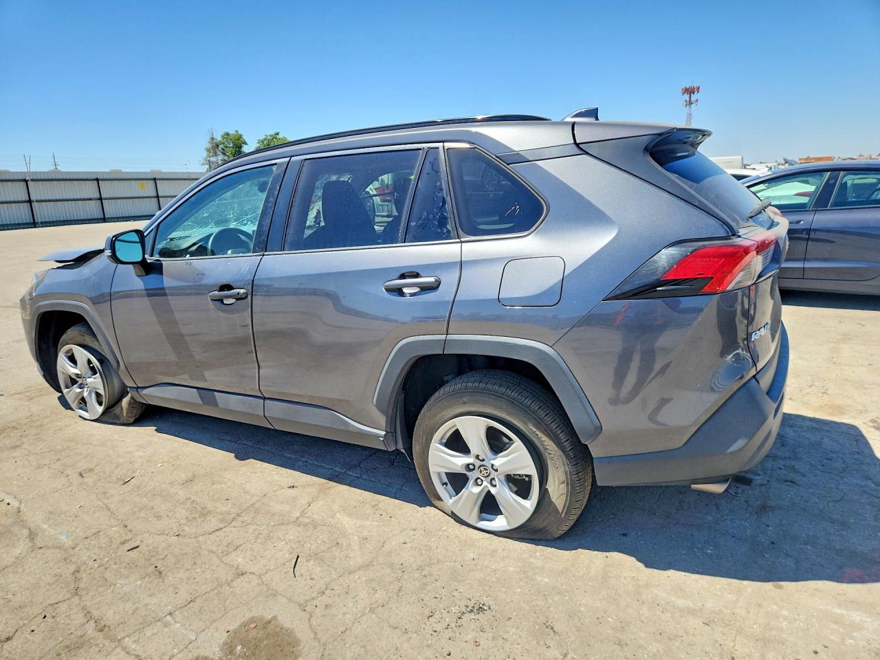 2021 Toyota Rav4 Xle Gray vin: 2T3W1RFV2MC133926