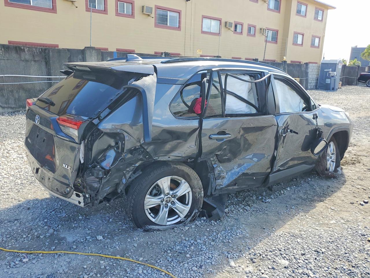 2021 Toyota Rav4 Xle Gray vin: 2T3W1RFV2MC158776