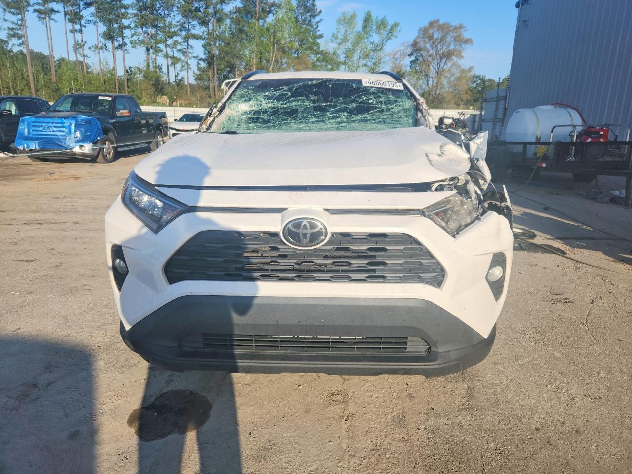 2021 Toyota Rav4 Xle White vin: 2T3W1RFV2MW116431