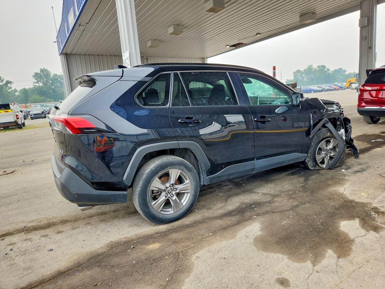 2024 Toyota Rav4 Xle Black vin: 2T3W1RFV2RC261588