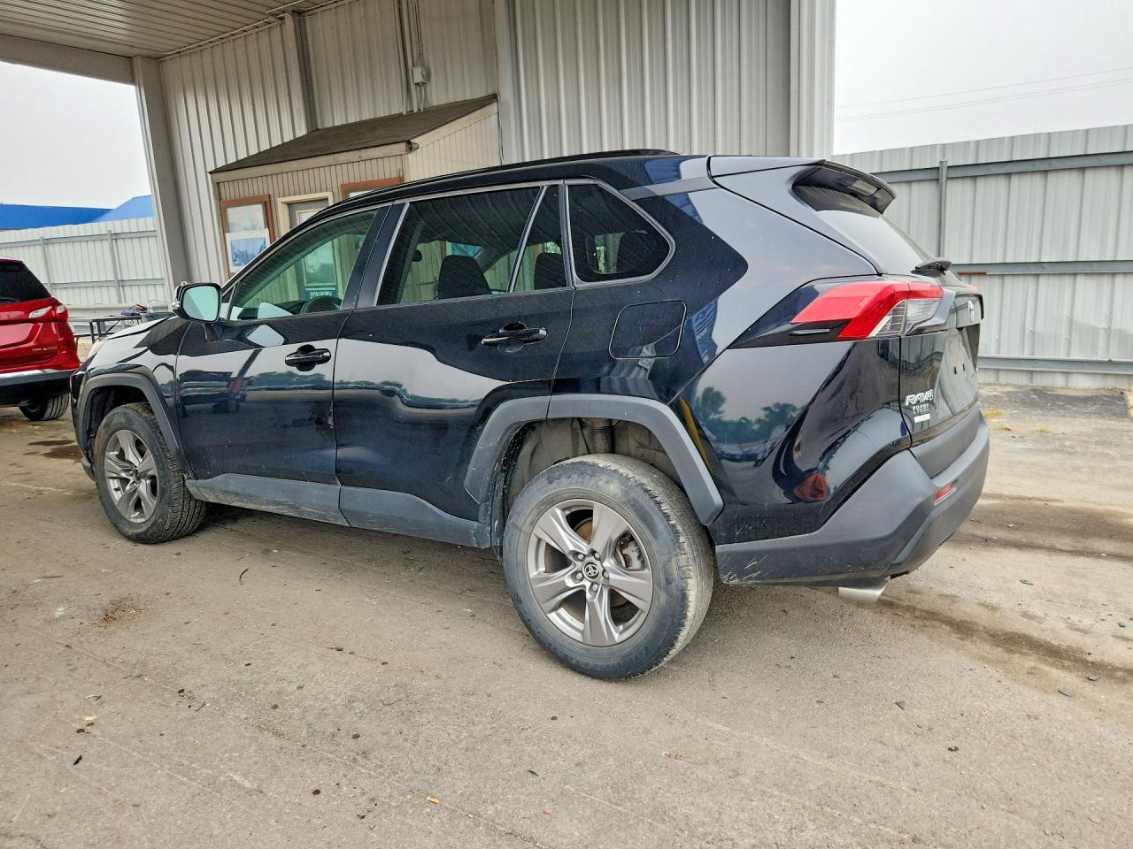 2024 Toyota Rav4 Xle Black vin: 2T3W1RFV2RC261588