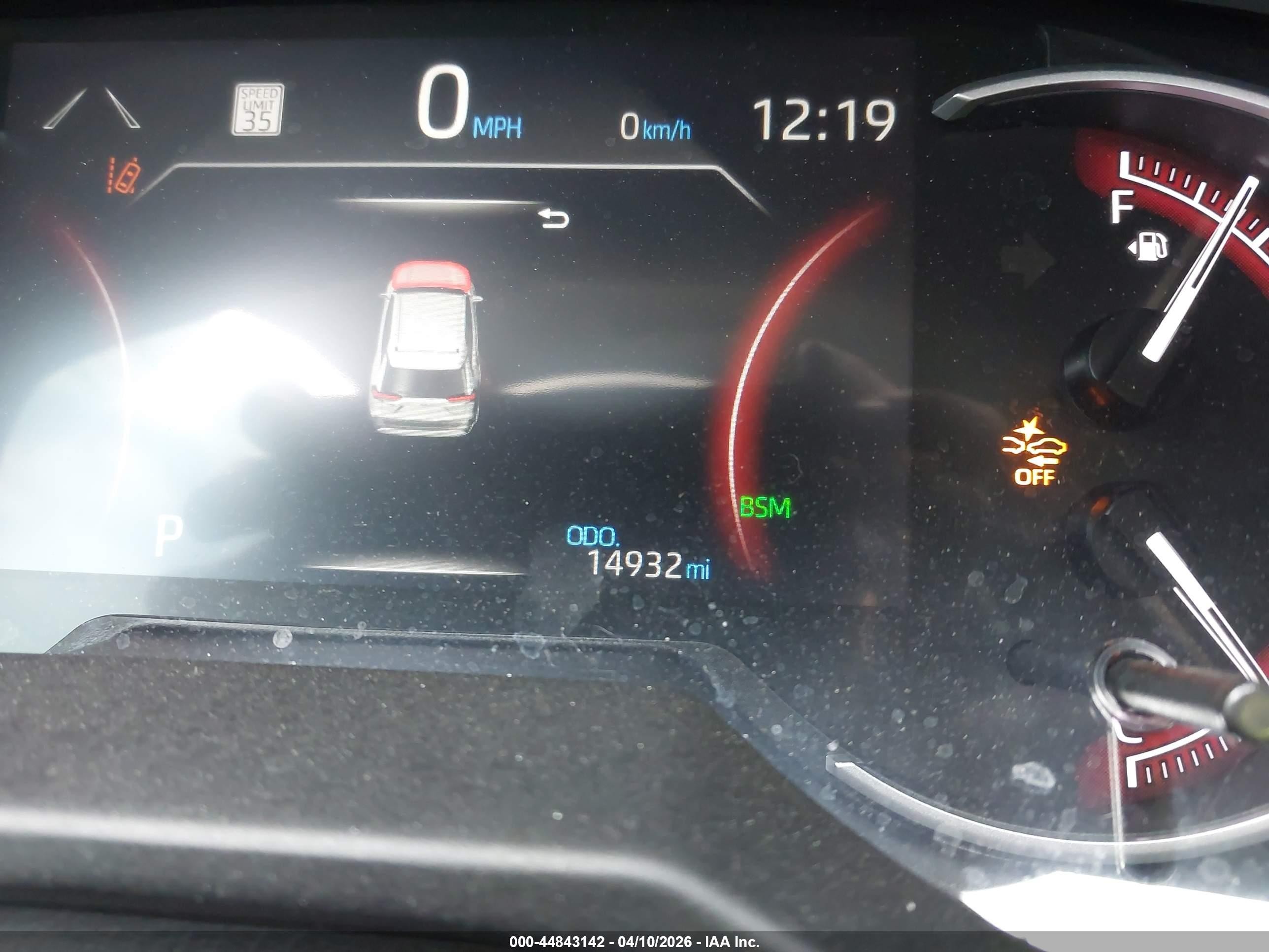 2025 Toyota Rav4 Xle Red vin: 2T3W1RFV2SW428892