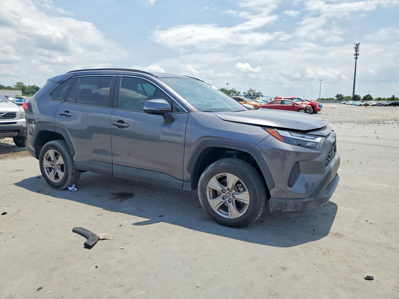 2022 Toyota Rav4 Xle Gray vin: 2T3W1RFV4NC206926