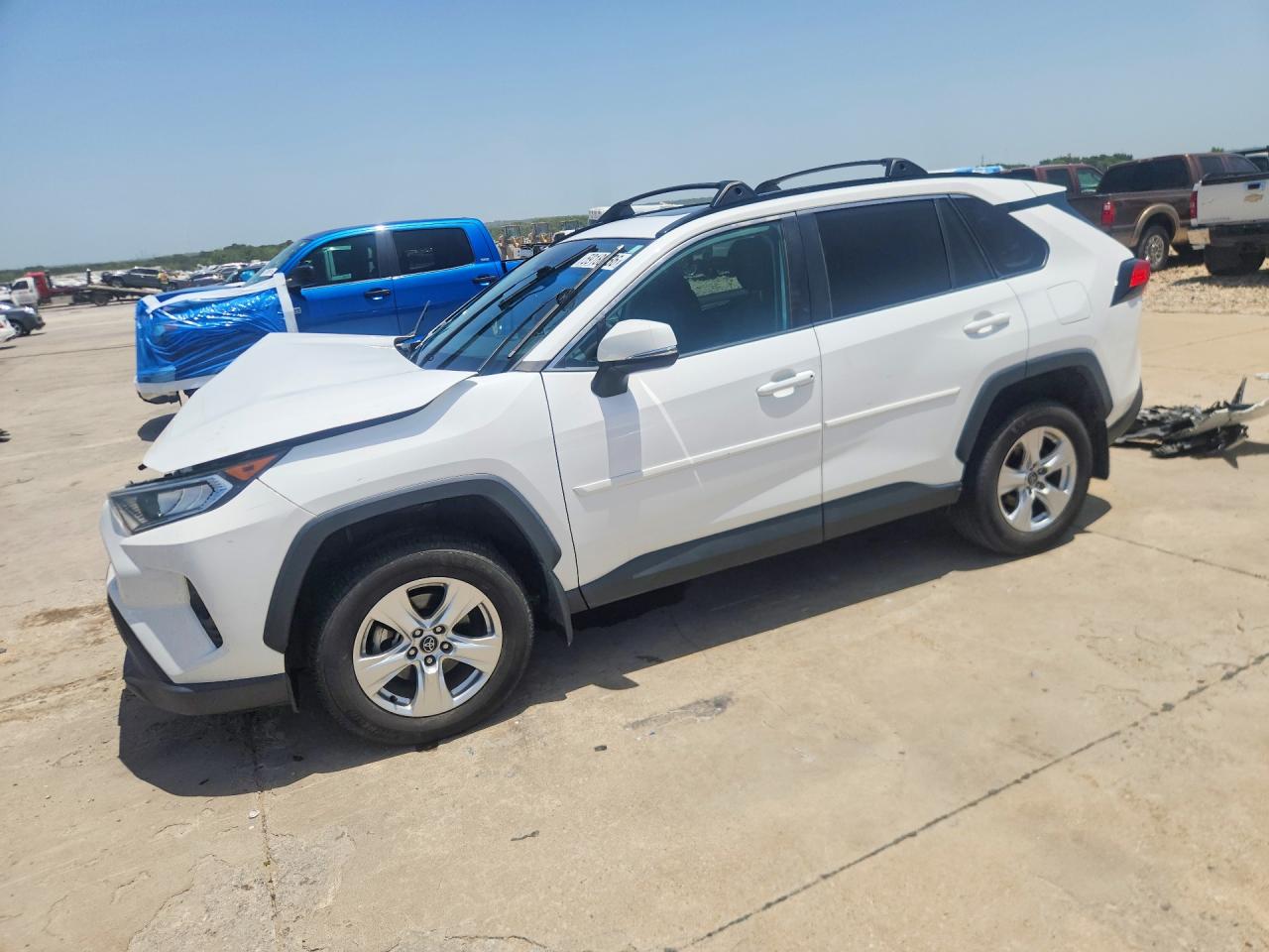 2020 Toyota Rav4 Xle White vin: 2T3W1RFV5LC048013