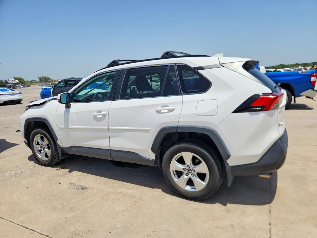 2020 Toyota Rav4 Xle White vin: 2T3W1RFV5LC048013
