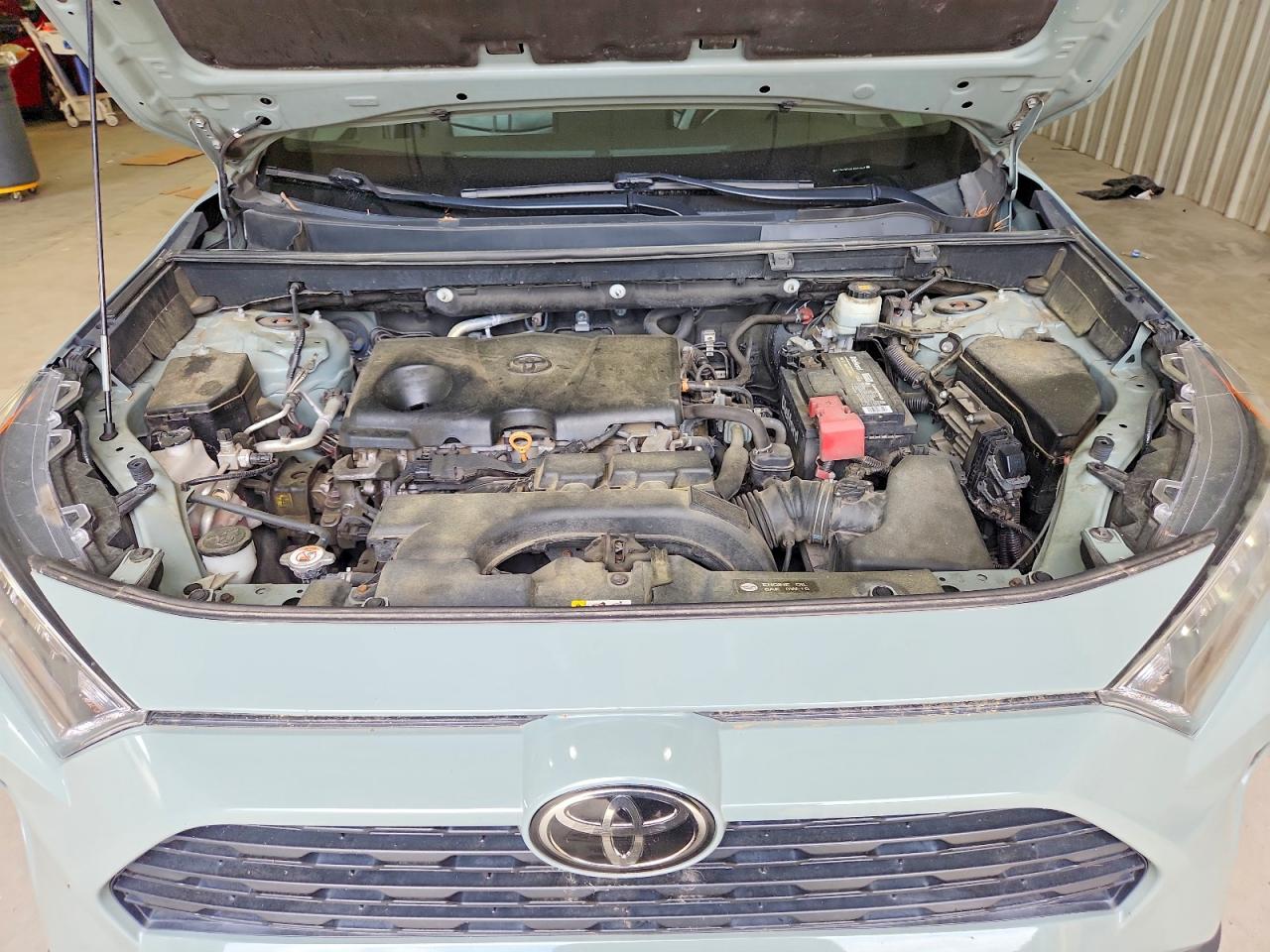 2020 Toyota Rav4 Xle/xle Premium Green vin: 2T3W1RFV5LC051042