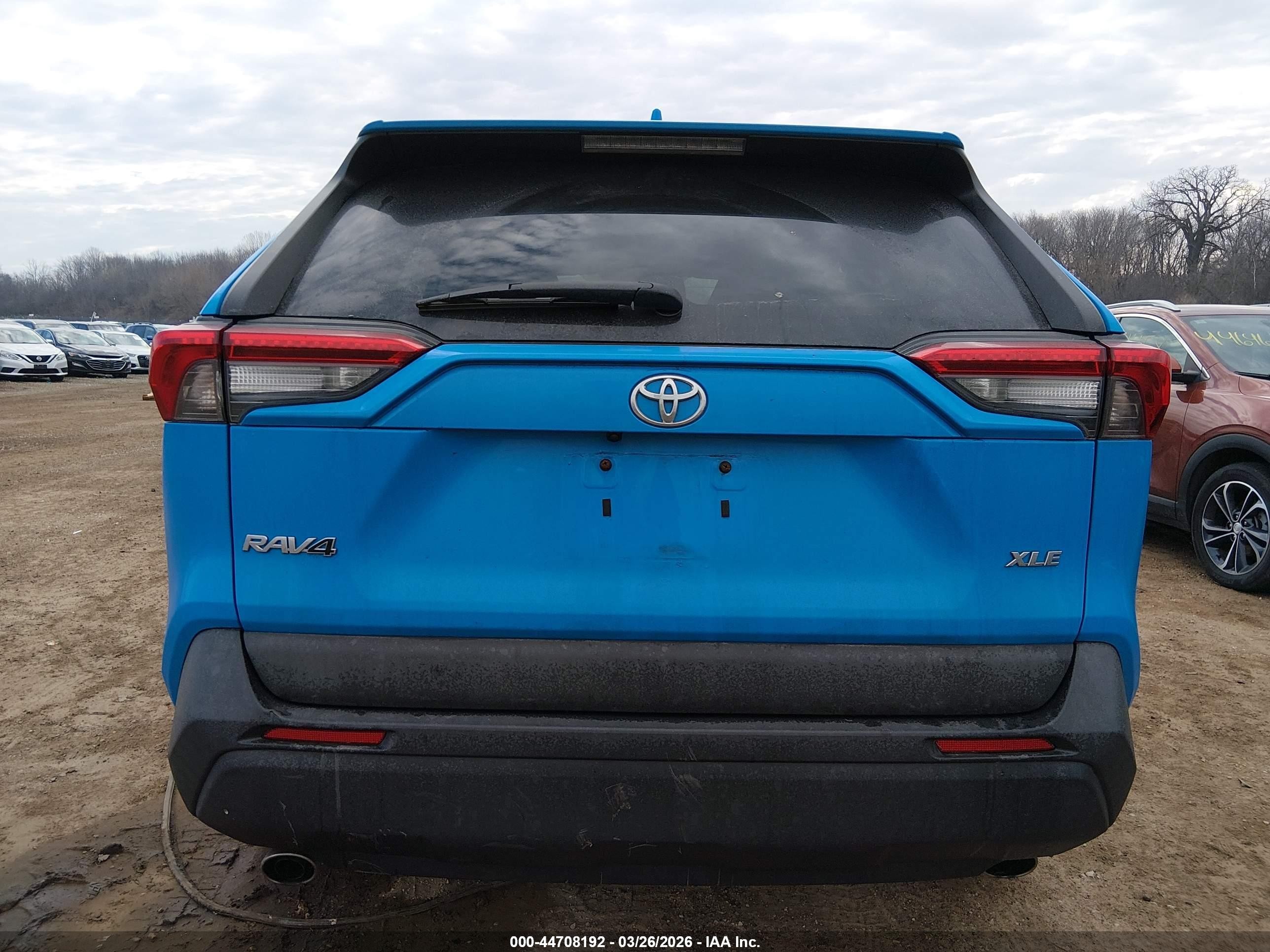 2021 Toyota Rav4 Xle Blue vin: 2T3W1RFV5MC085970