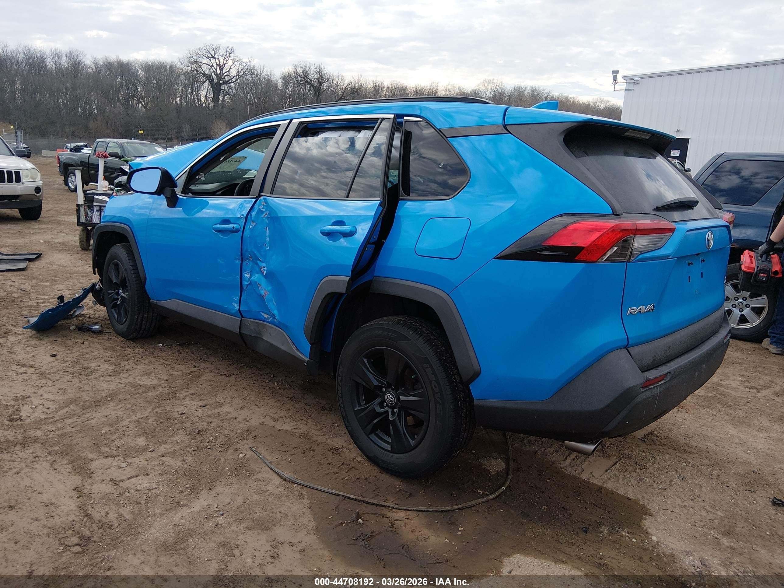 2021 Toyota Rav4 Xle Blue vin: 2T3W1RFV5MC085970