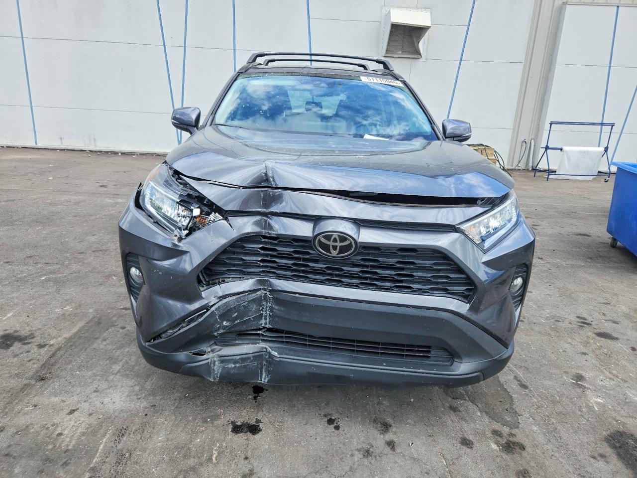 2021 Toyota Rav4 Xle Gray vin: 2T3W1RFV5MC114545
