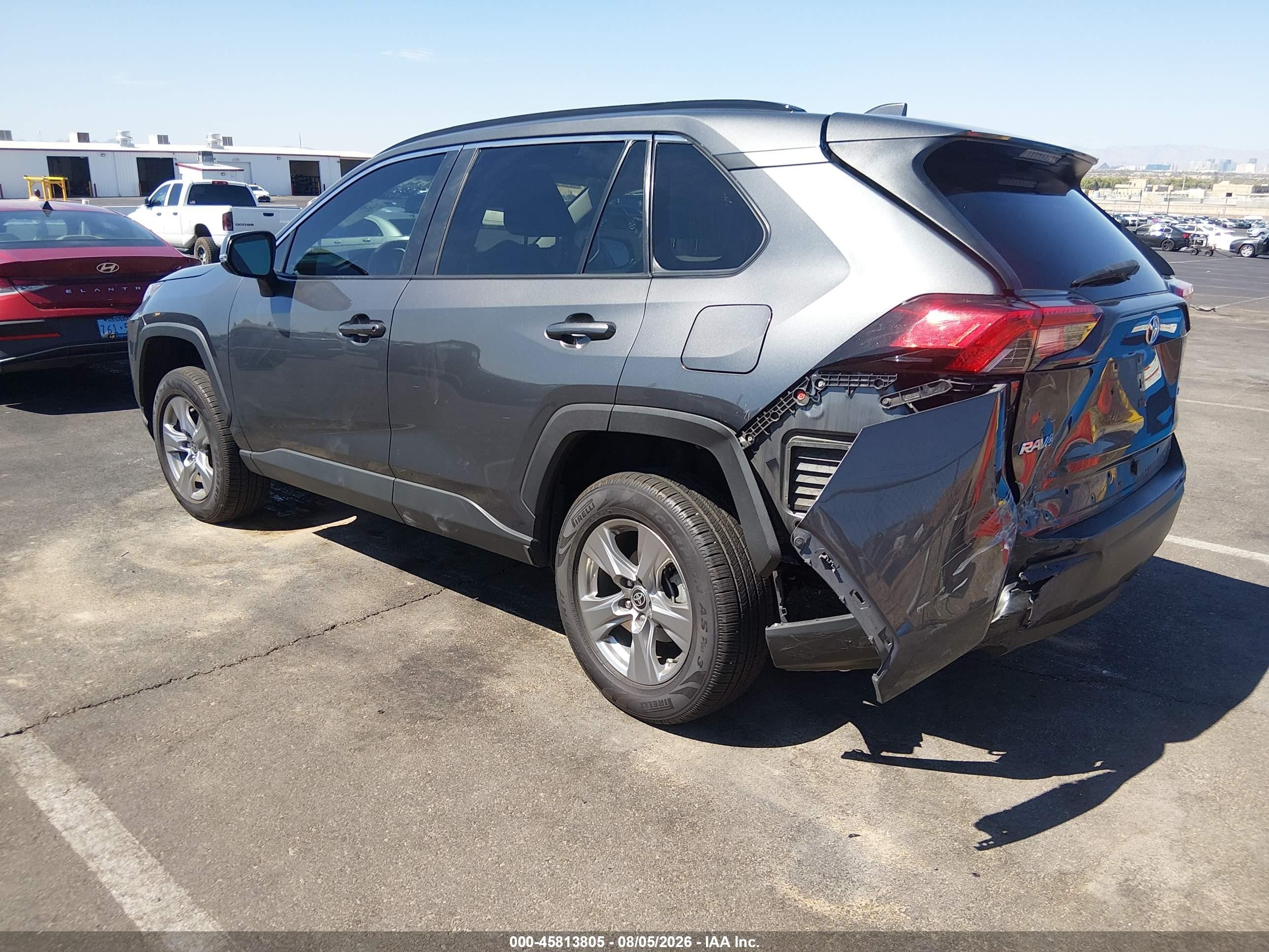 2024 Toyota Rav4 Xle Серый vin: 2T3W1RFV5RW321216