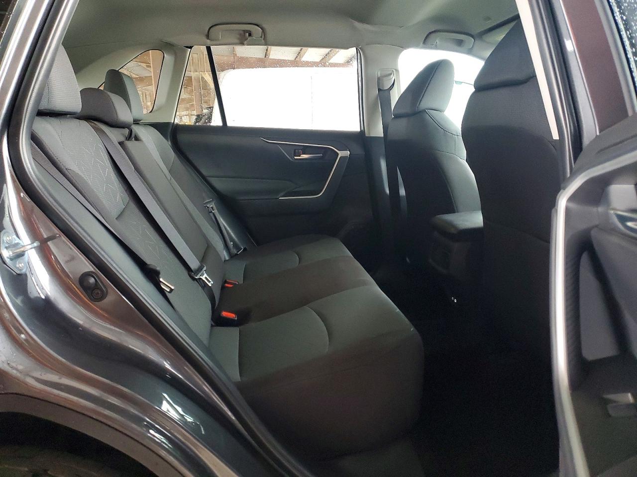 2025 Toyota Rav4 Xle Gray vin: 2T3W1RFV5SC361626