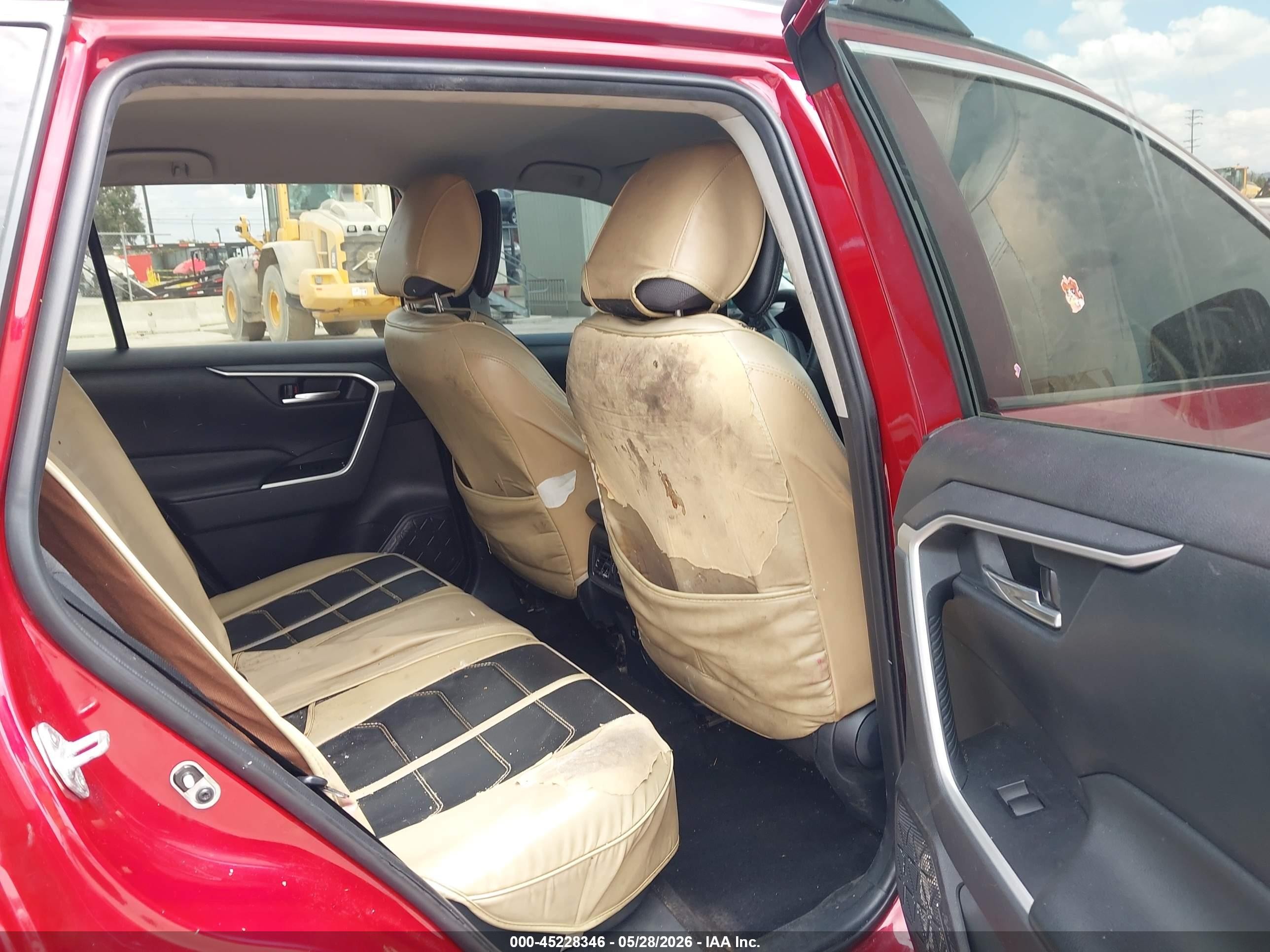 2020 Toyota Rav4 Xle Красный vin: 2T3W1RFV6LW058323