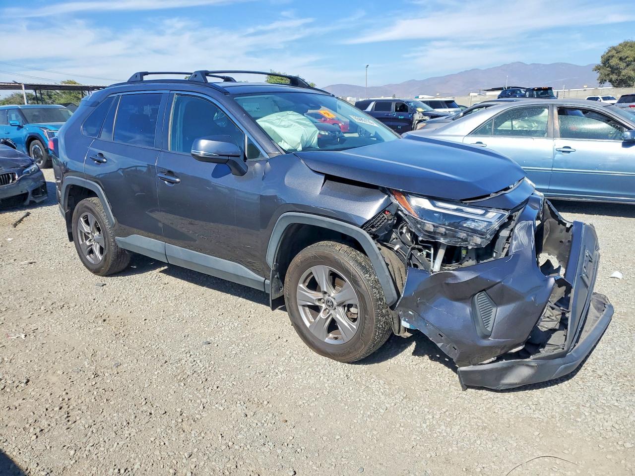 2022 Toyota Rav4 Xle Gray vin: 2T3W1RFV6NC182421