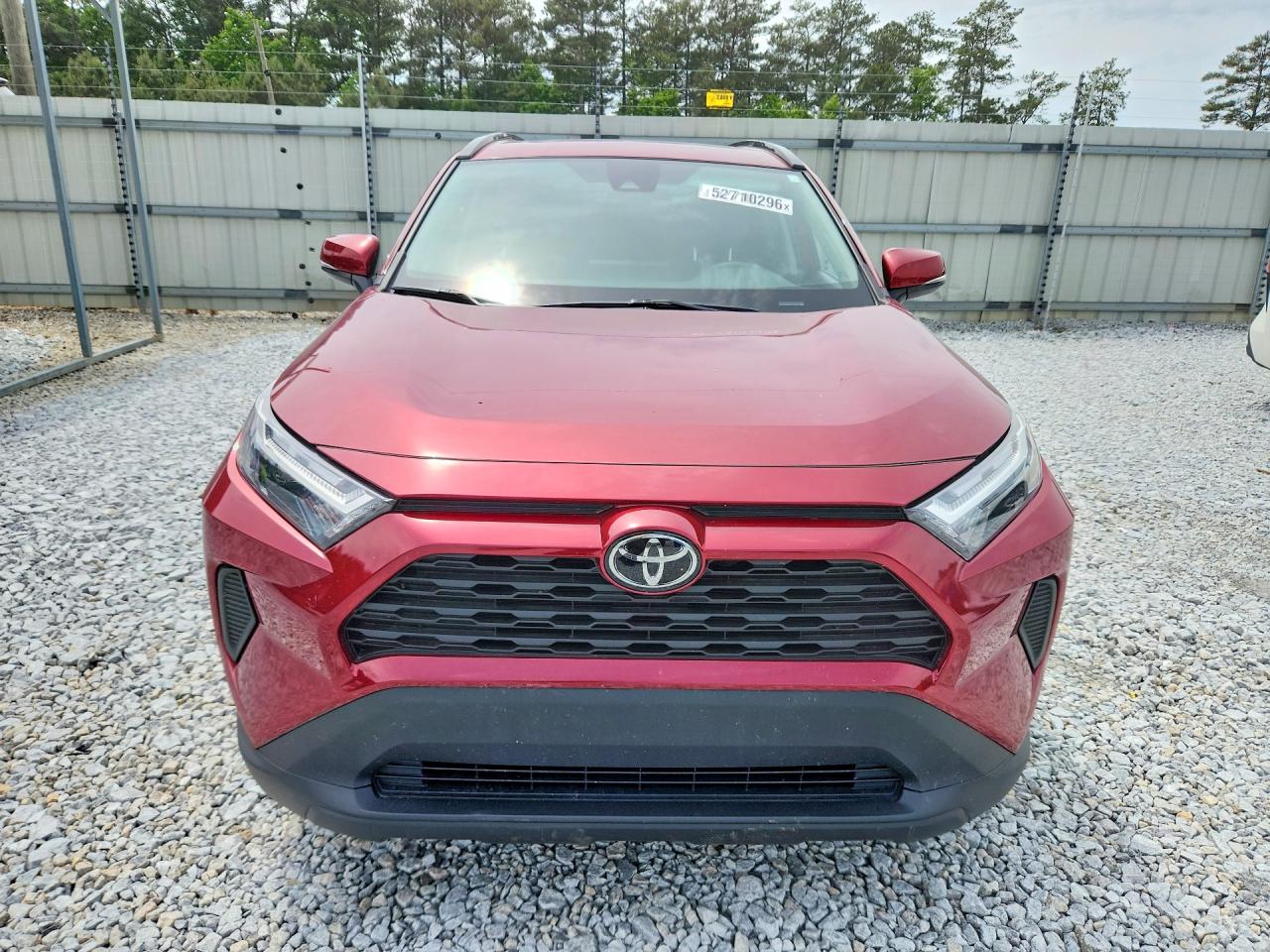 2024 Toyota Rav4 Xle Red vin: 2T3W1RFV6RW356850