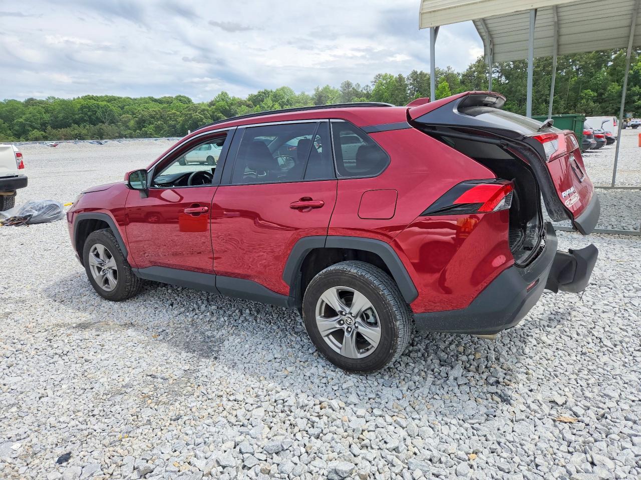 2024 Toyota Rav4 Xle Red vin: 2T3W1RFV6RW356850