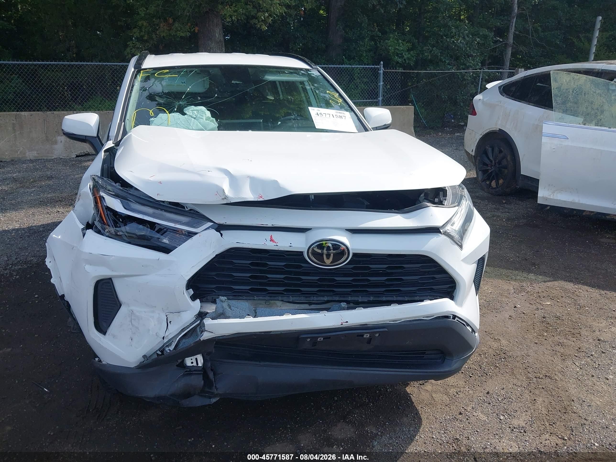 2023 Toyota Rav4 Xle White vin: 2T3W1RFV7PW276342