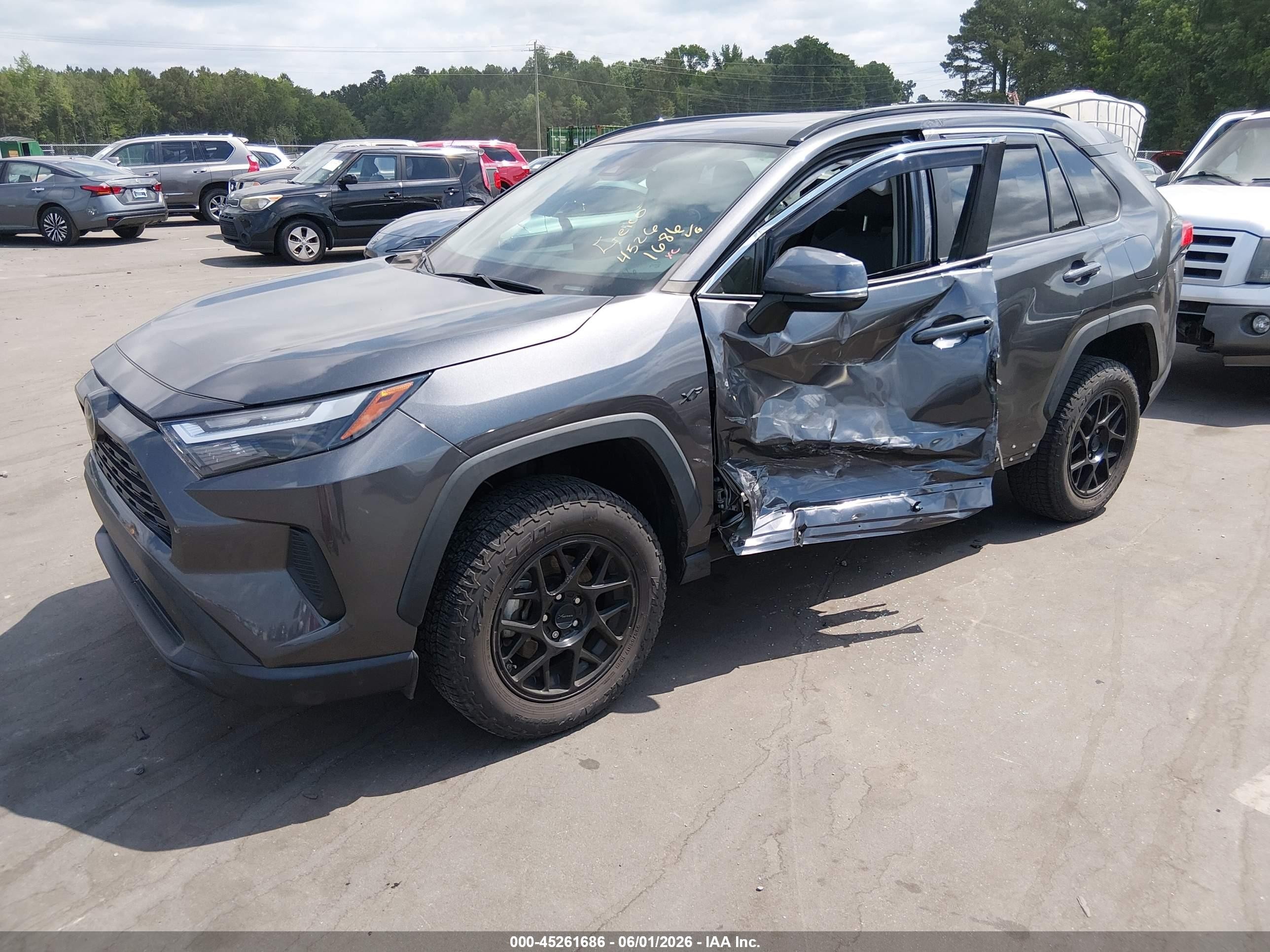2023 Toyota Rav4 Xle Черный vin: 2T3W1RFV8PC216636