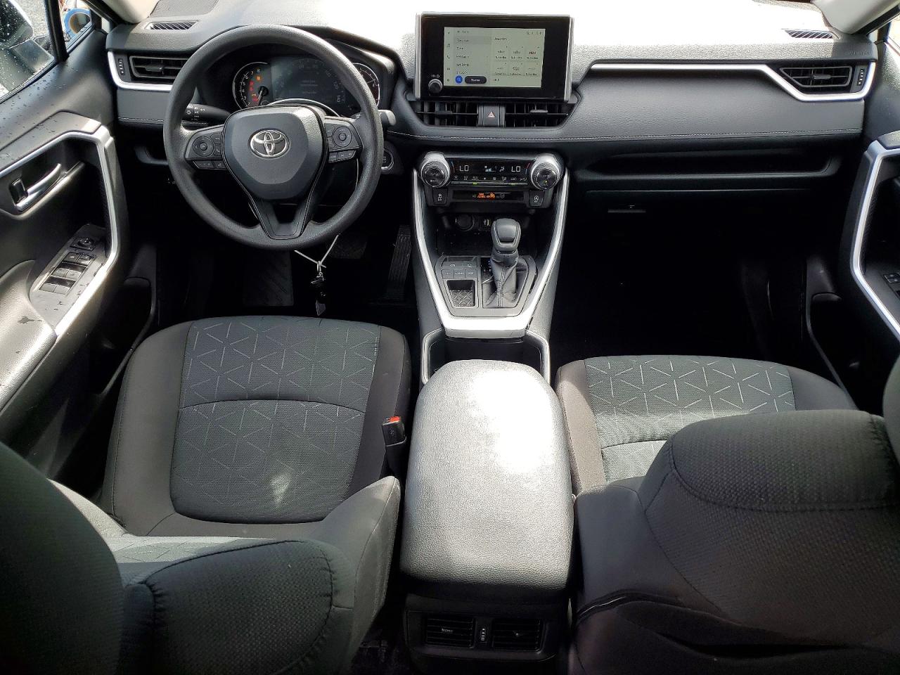 2025 Toyota Rav4 Xle Белый vin: 2T3W1RFV8SW442411