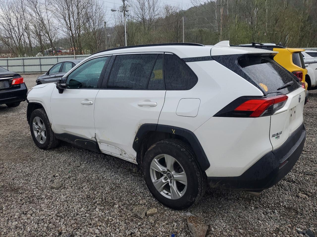2020 Toyota Rav4 Xle Белый vin: 2T3W1RFV9LC041534