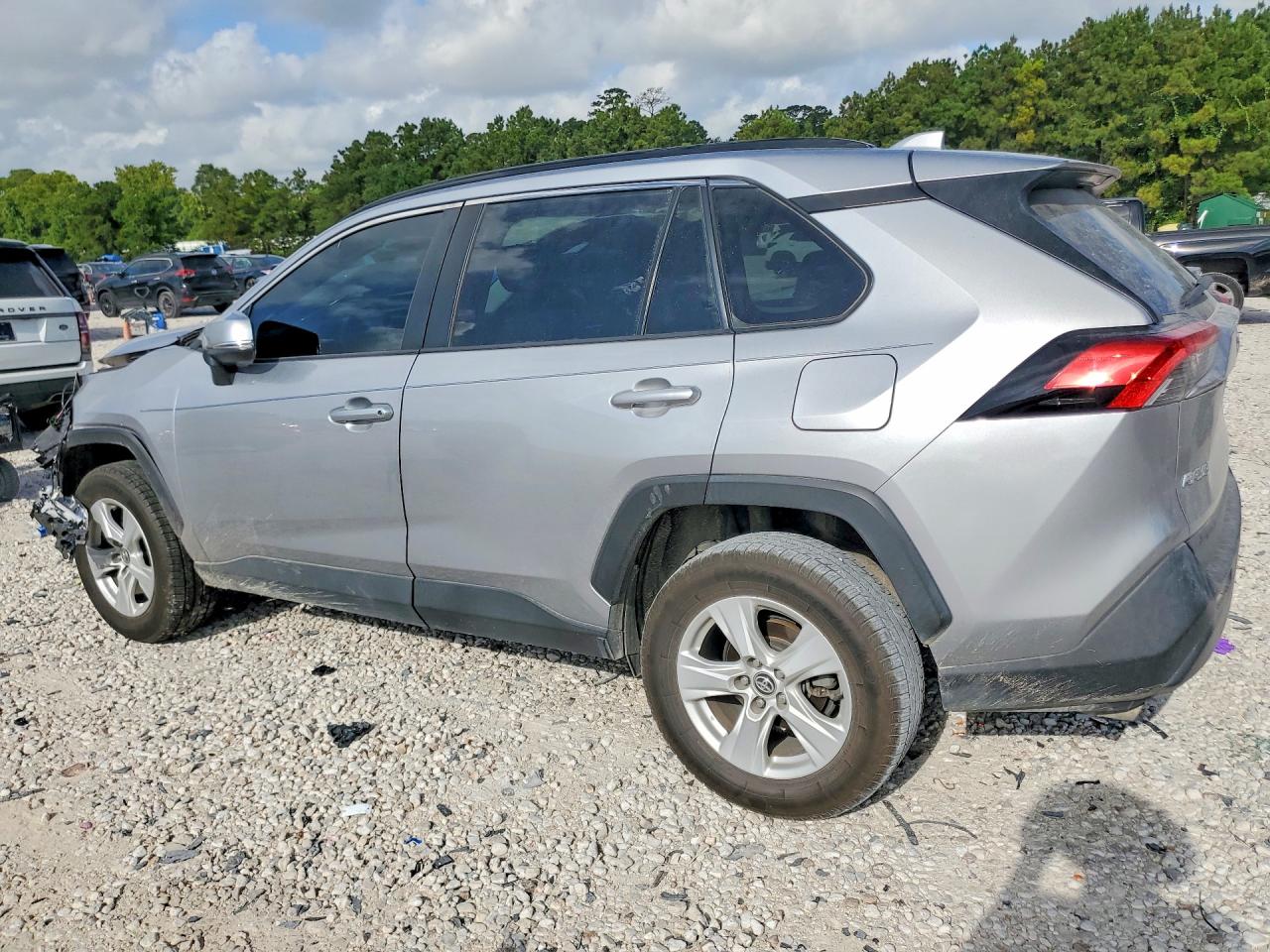 2020 Toyota Rav4 Xle Silver vin: 2T3W1RFV9LC062478