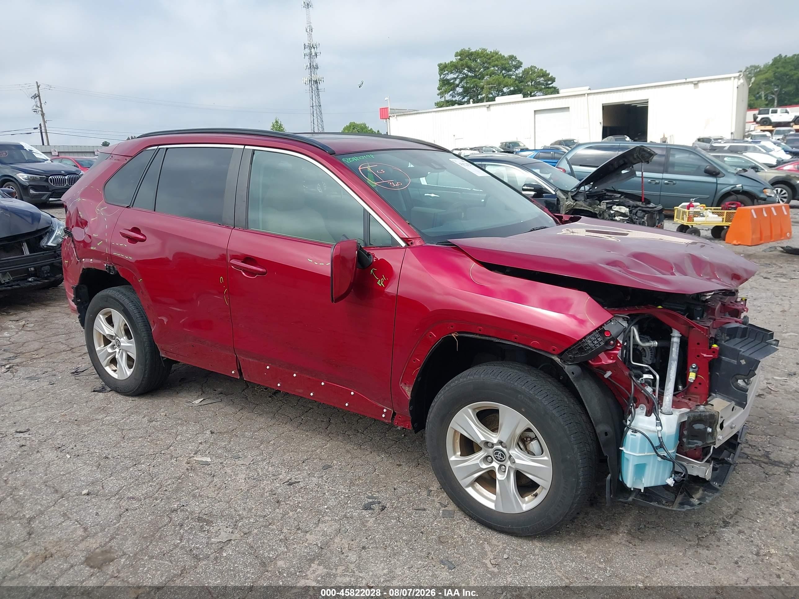 2021 Toyota Rav4 Xle Red vin: 2T3W1RFV9MW180479