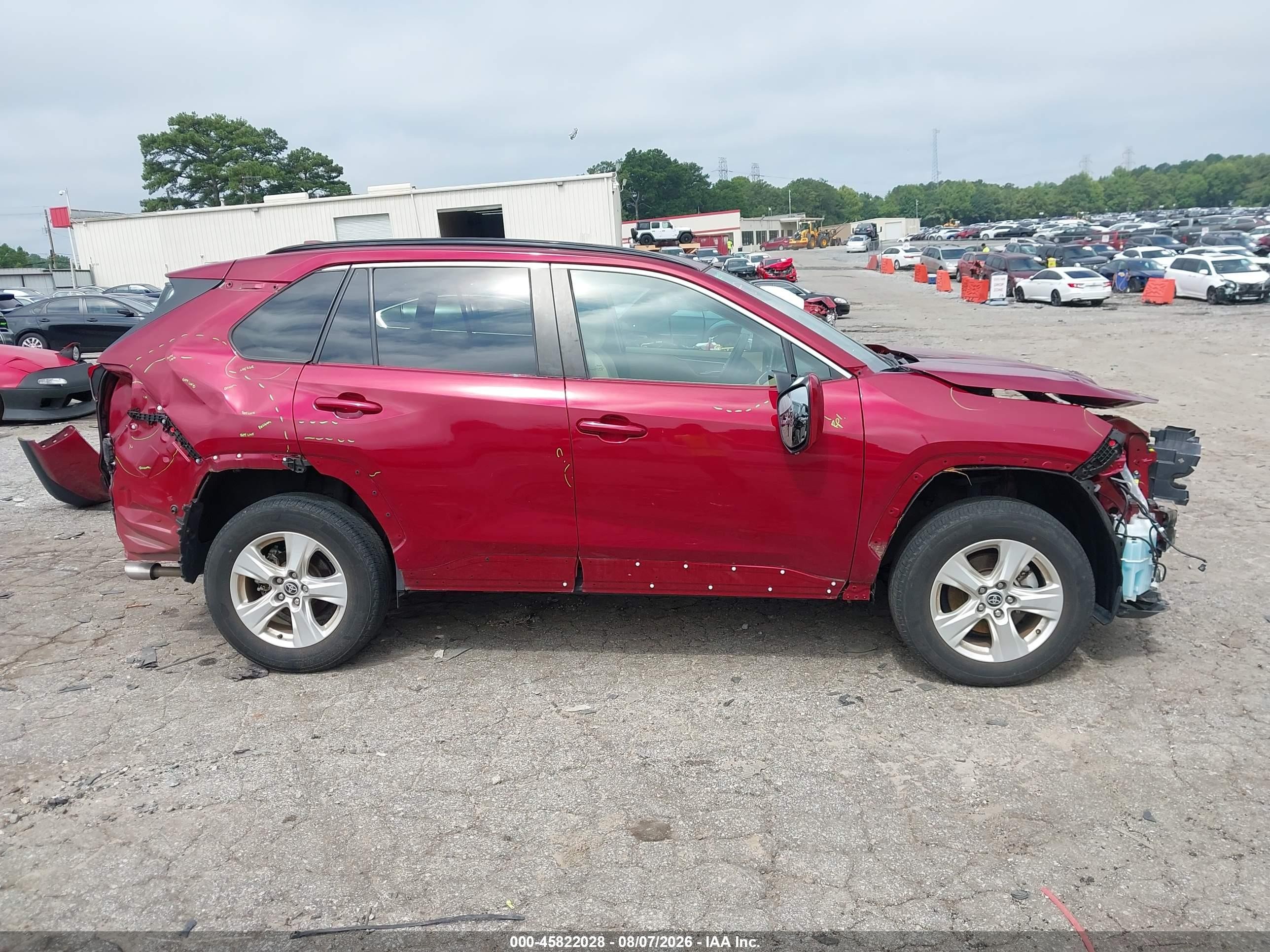 2021 Toyota Rav4 Xle Red vin: 2T3W1RFV9MW180479