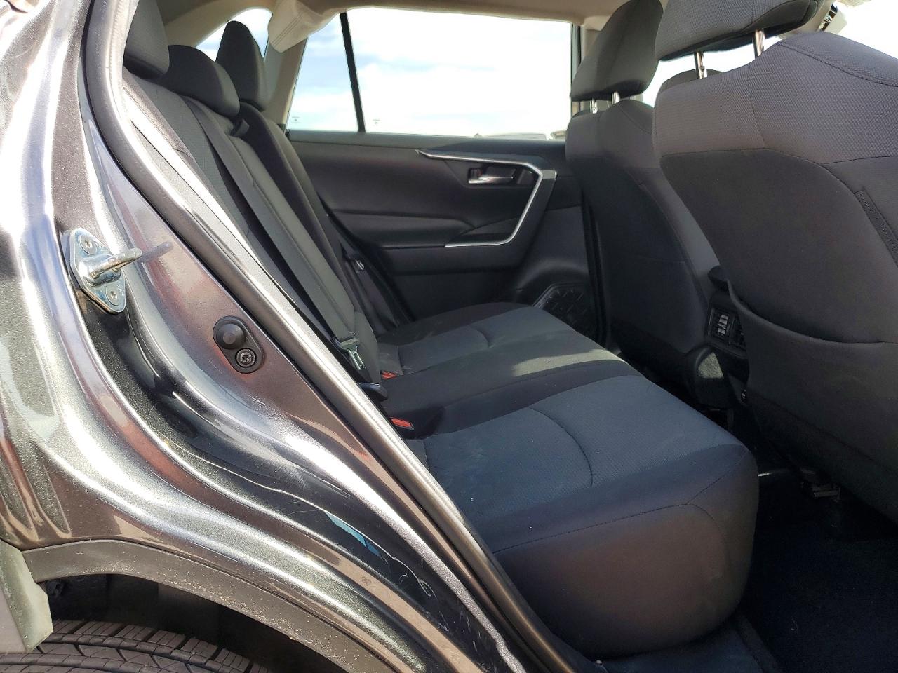 2020 Toyota Rav4 Xle Gray vin: 2T3W1RFVXLC041221
