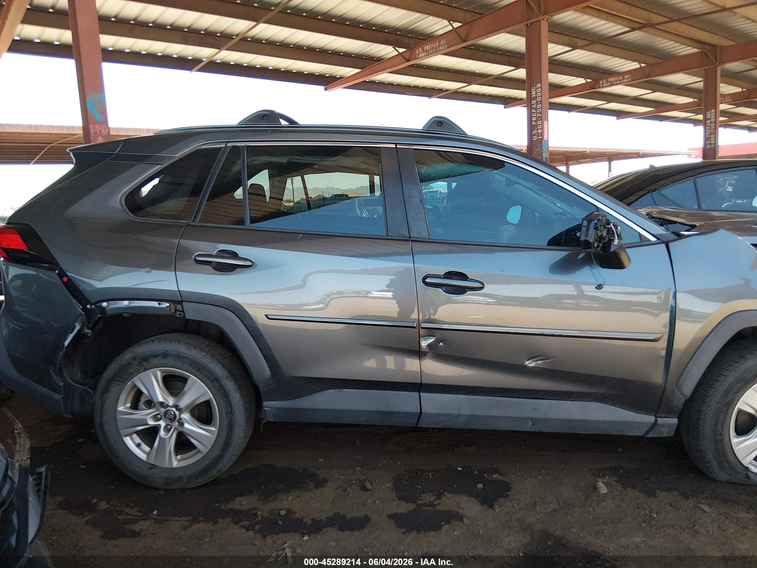 2020 Toyota Rav4 Xle Gray vin: 2T3W1RFVXLC067513