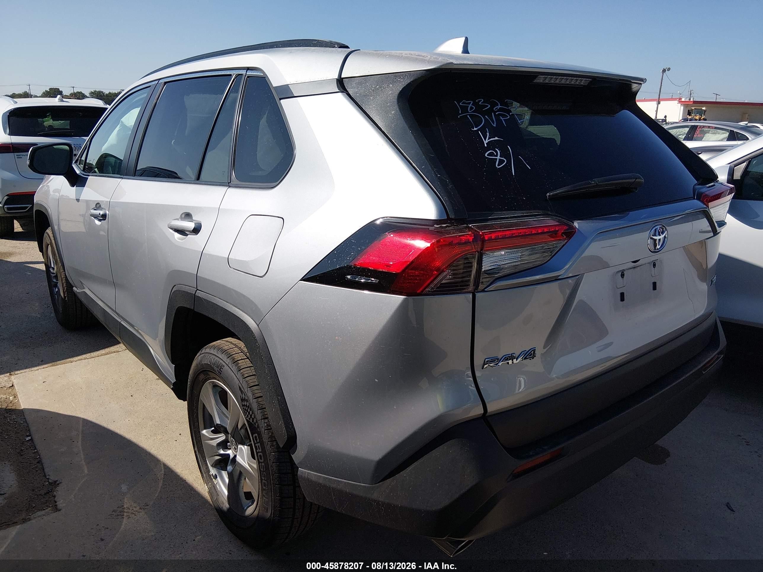 2025 Toyota Rav4 Xle Silver vin: 2T3W1RFVXSW380574