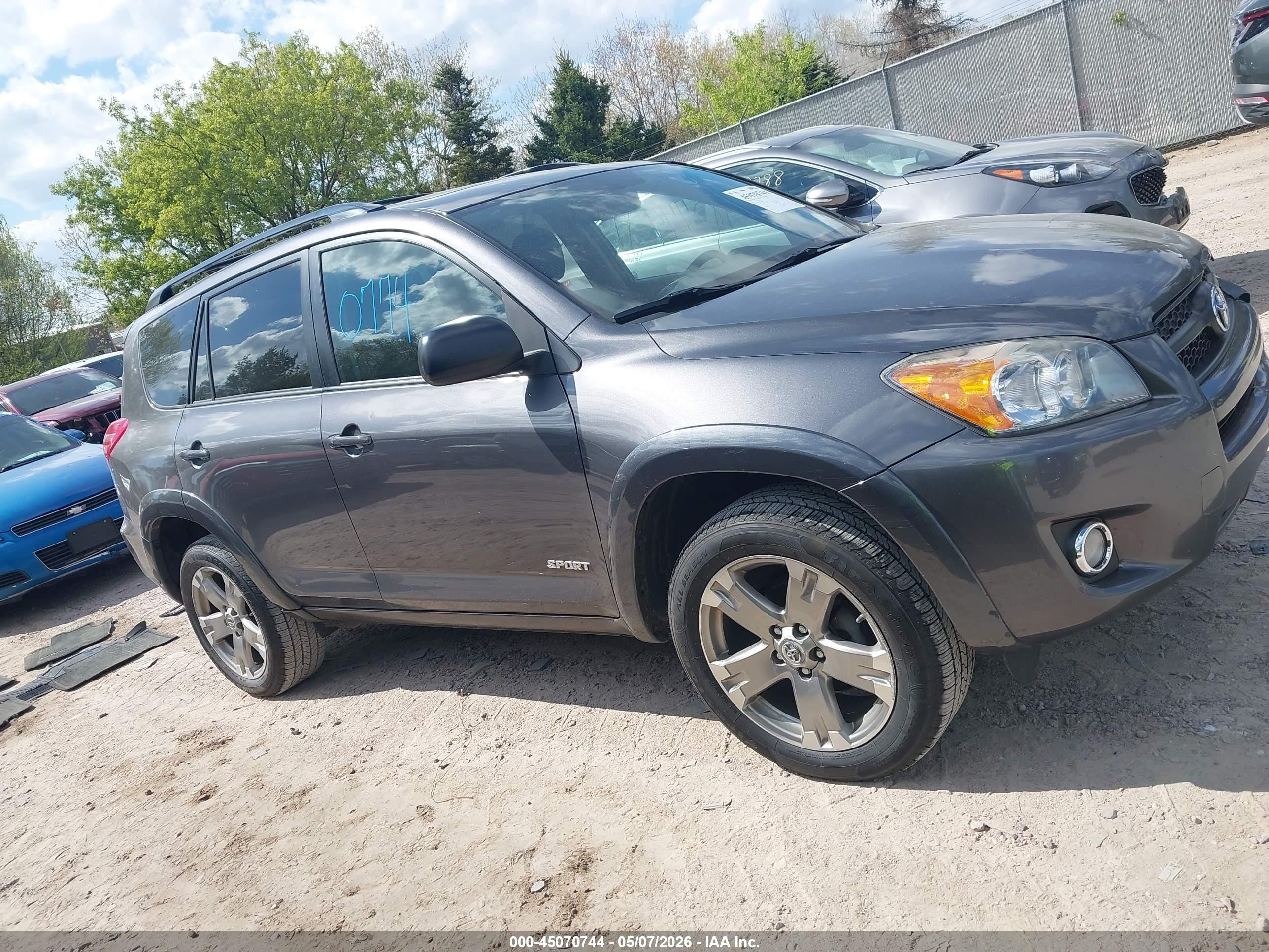 2010 Toyota Rav4 Sport Gray vin: 2T3WF4DV6AW046595