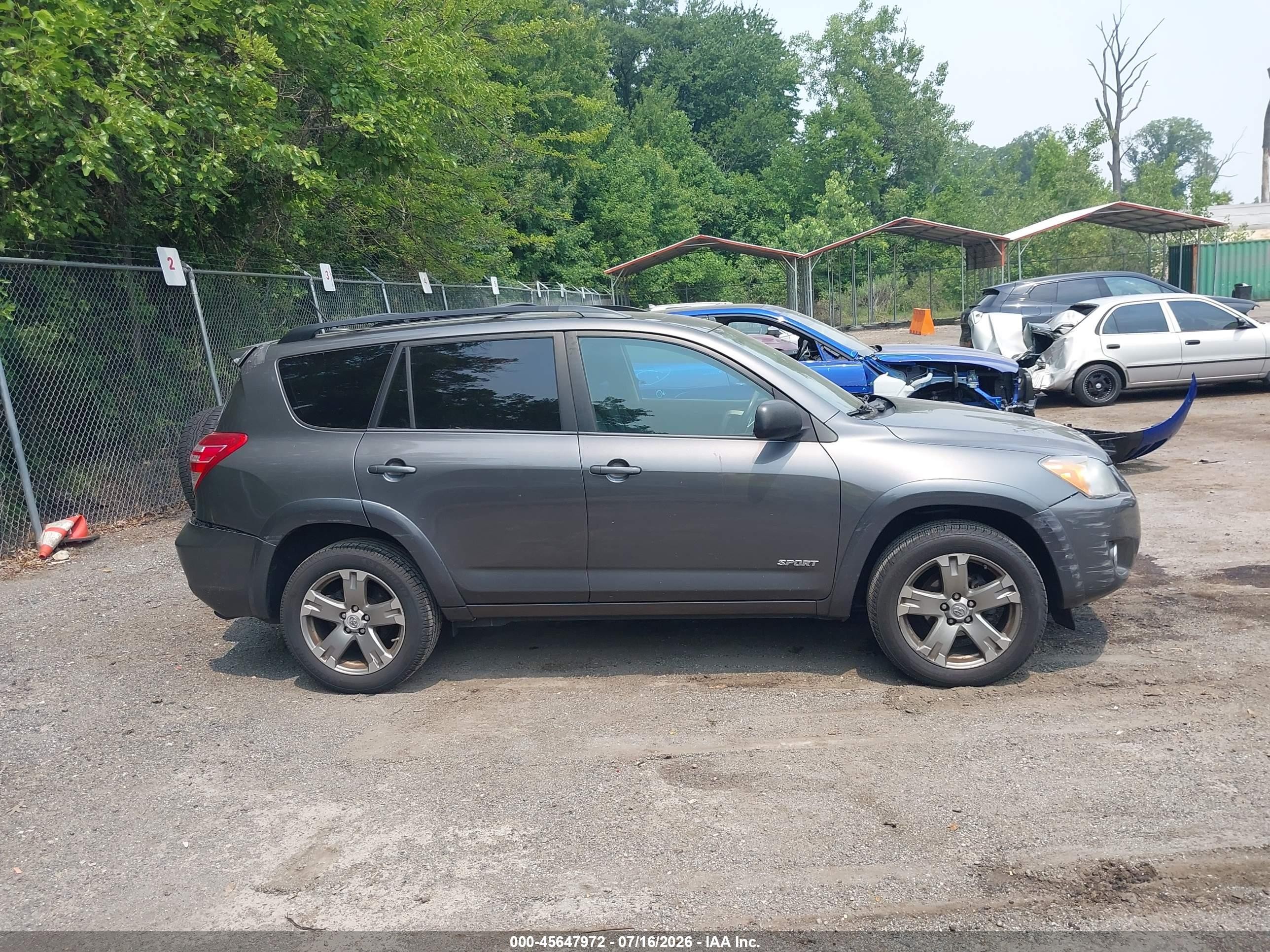 2011 Toyota Rav4 Sport Gray vin: 2T3WF4DV6BW093496